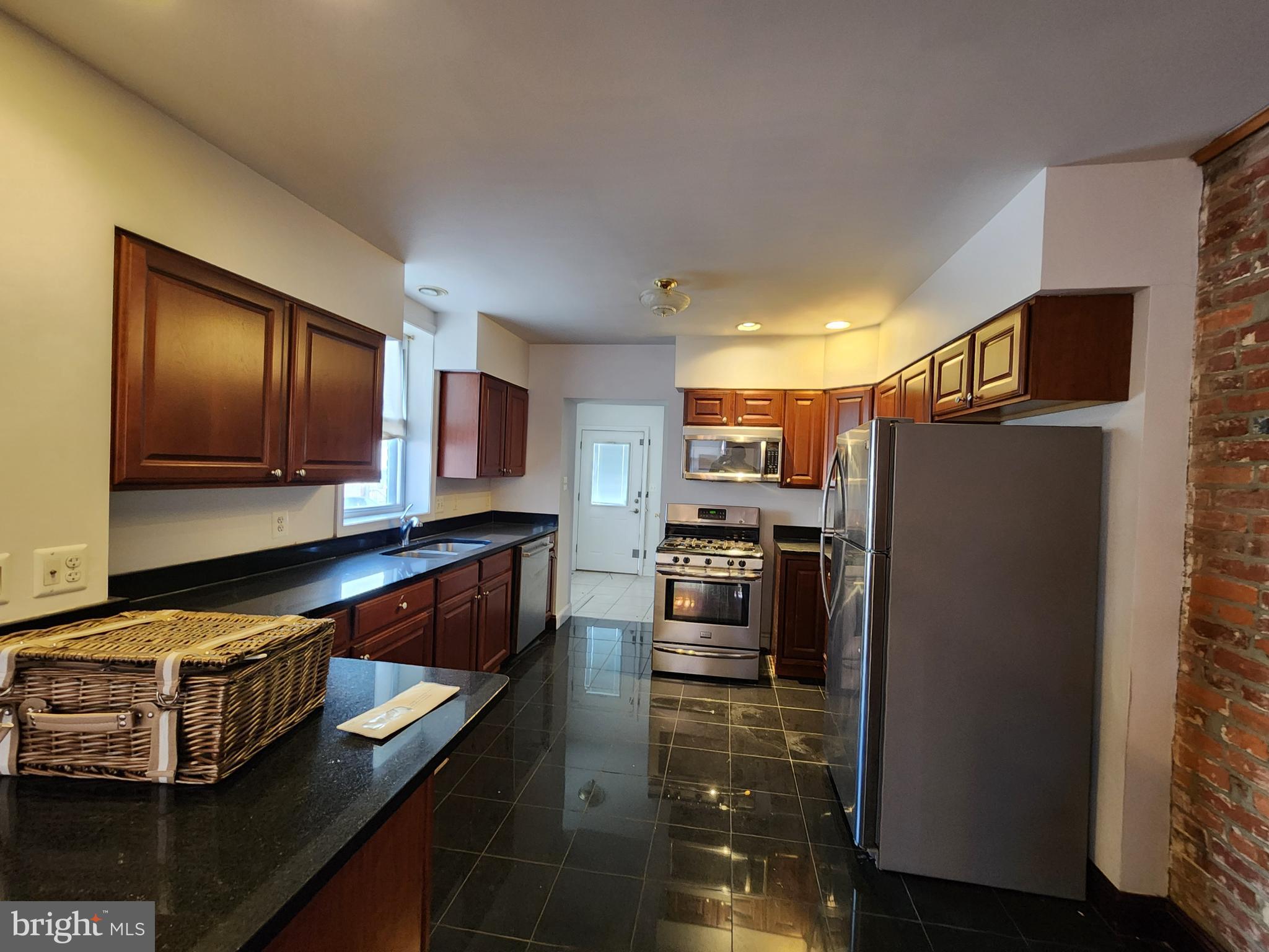 HIGHLANDTOWN - Residential