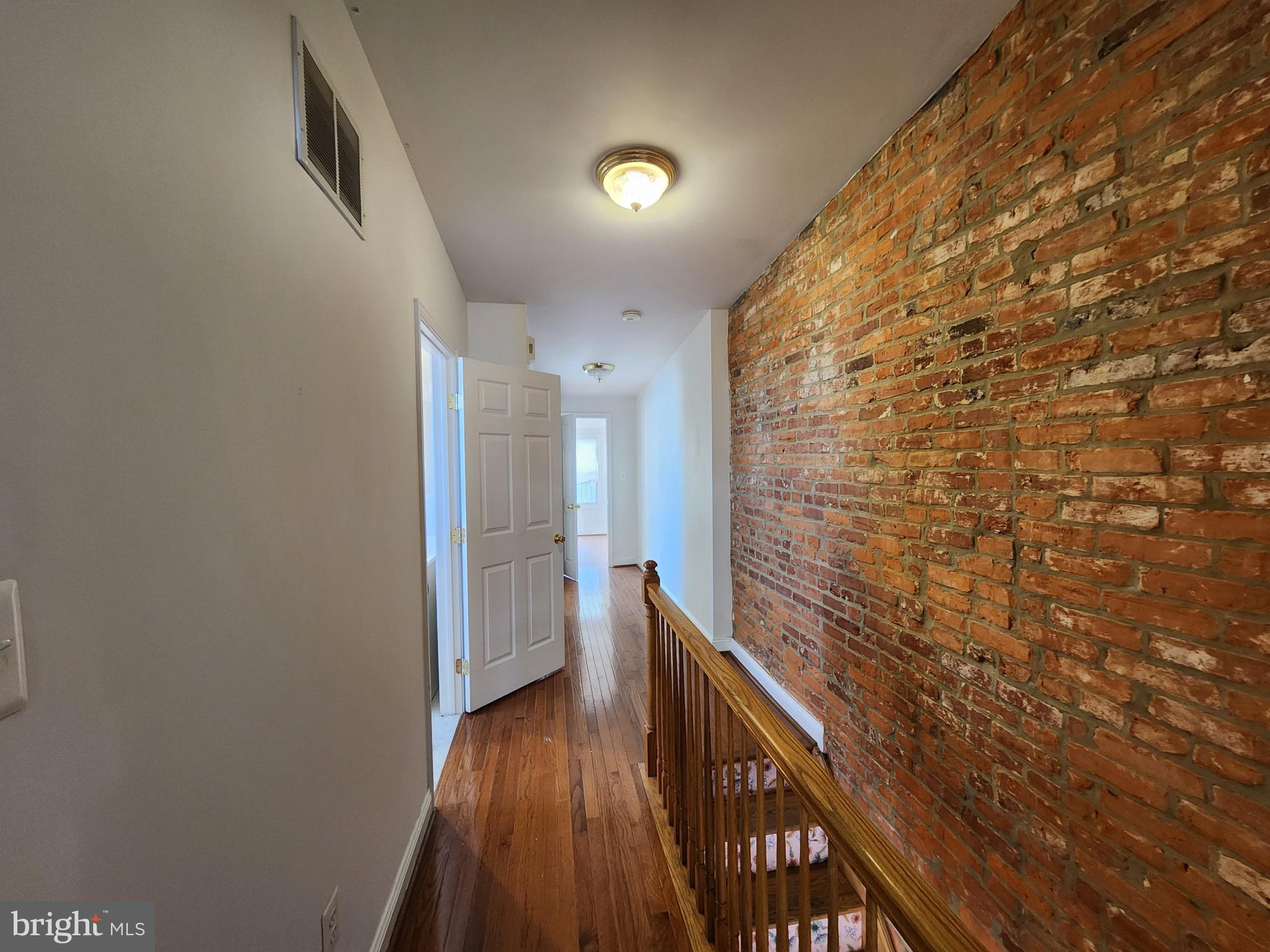 HIGHLANDTOWN - Residential