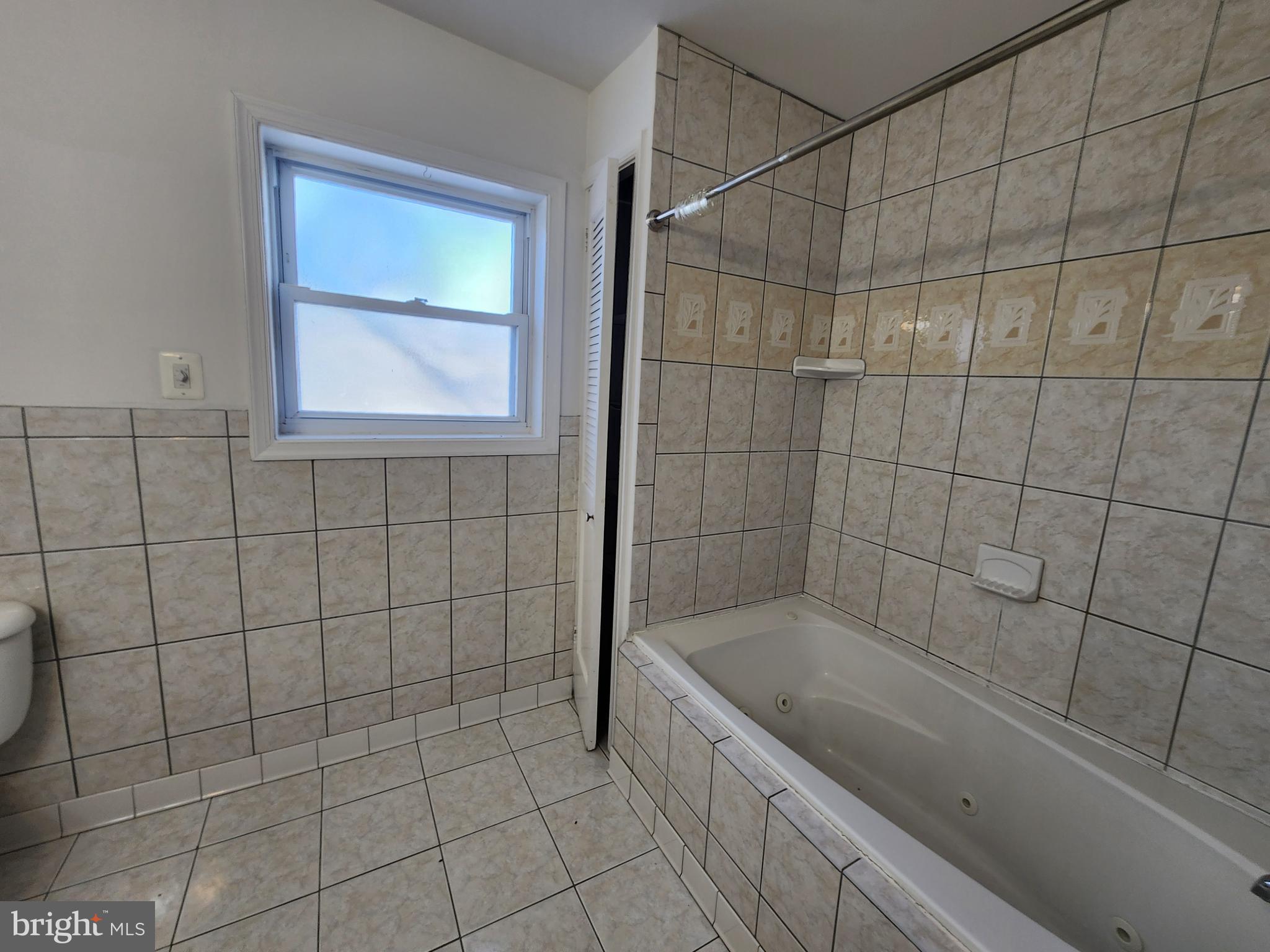 HIGHLANDTOWN - Residential