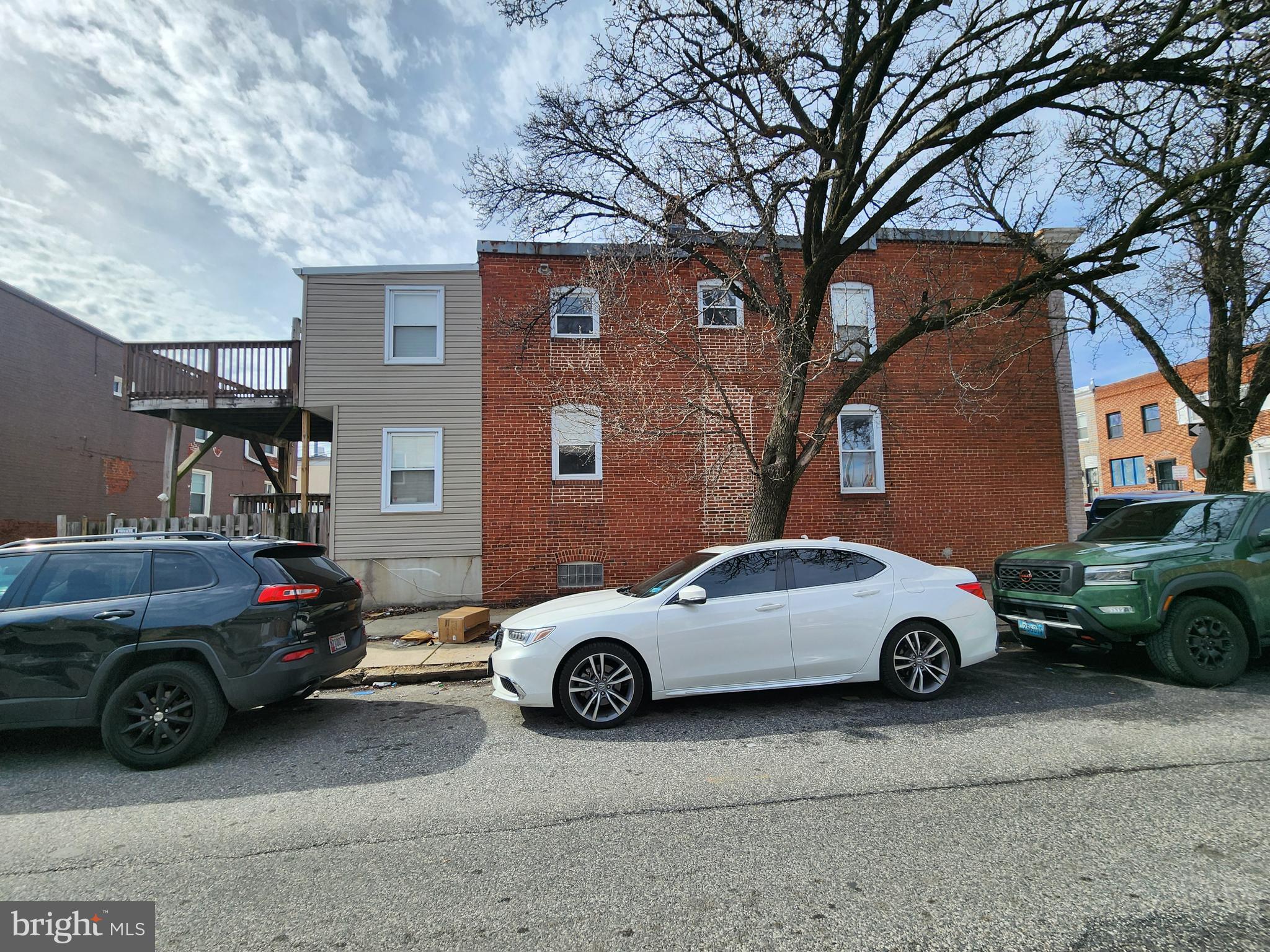 HIGHLANDTOWN - Residential
