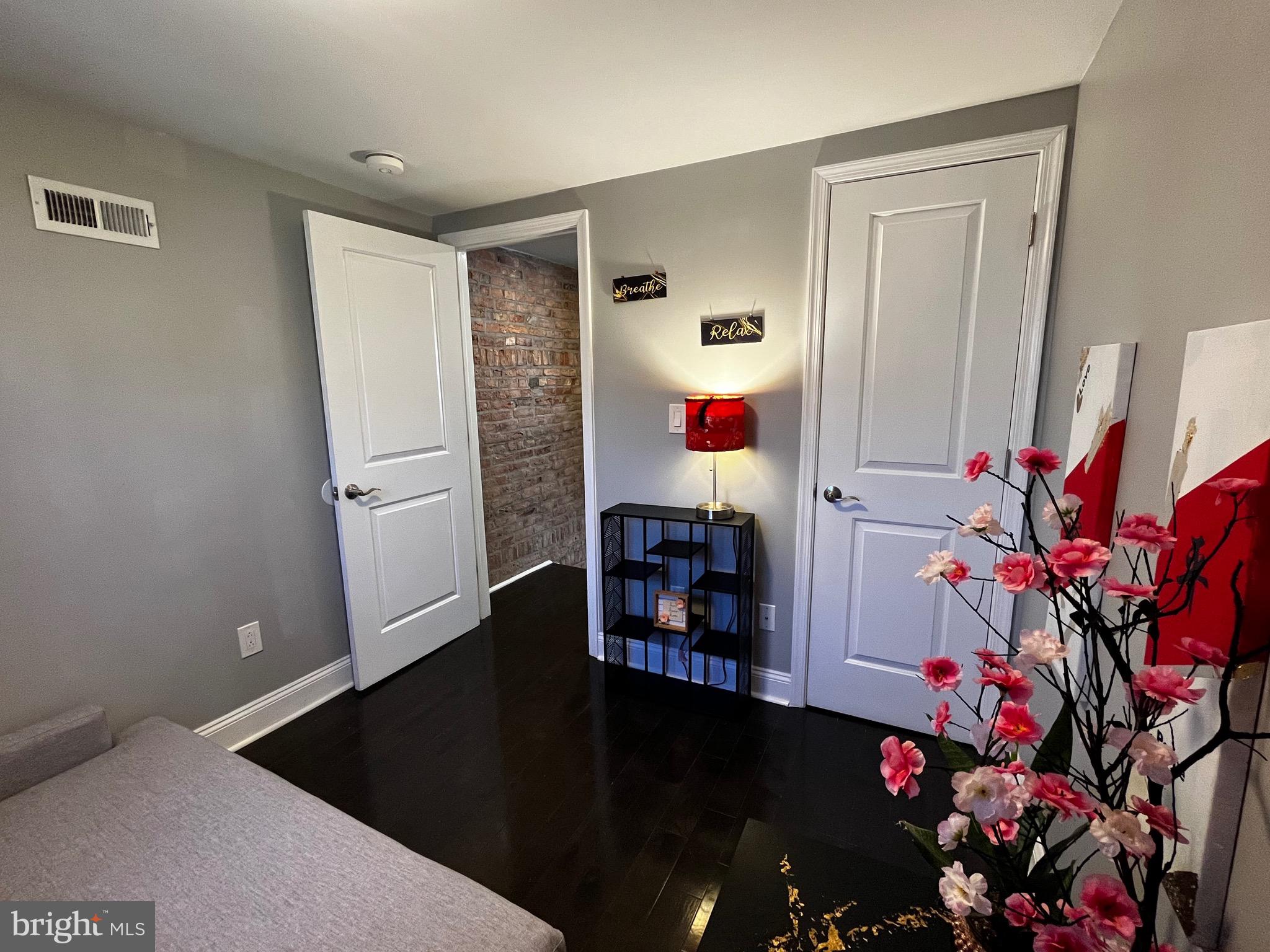 BREWERYTOWN - Residential Lease