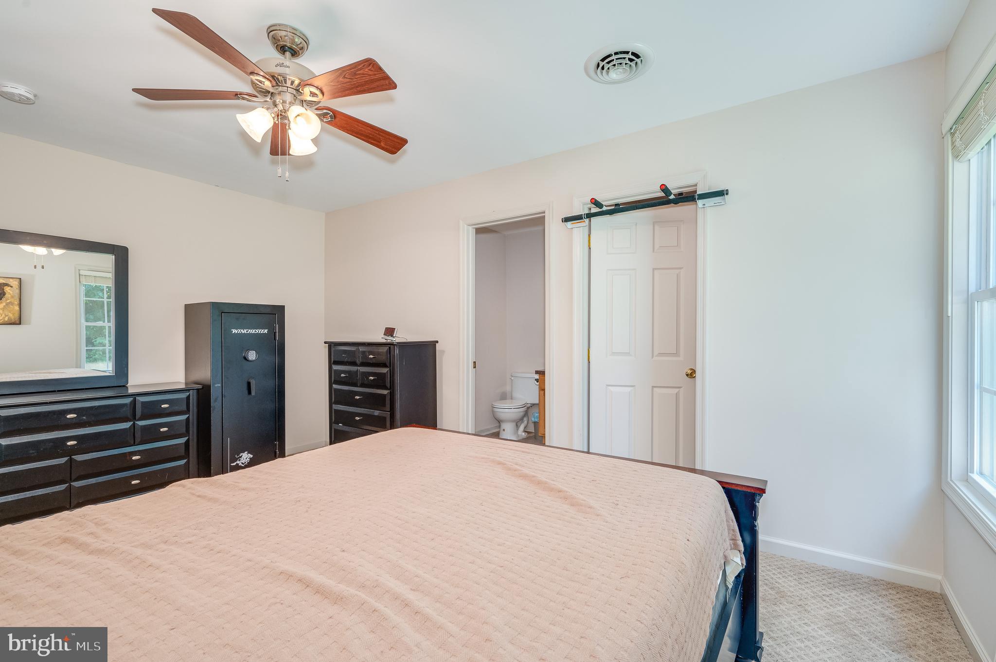 PINE GROVE ESTATES - Residential