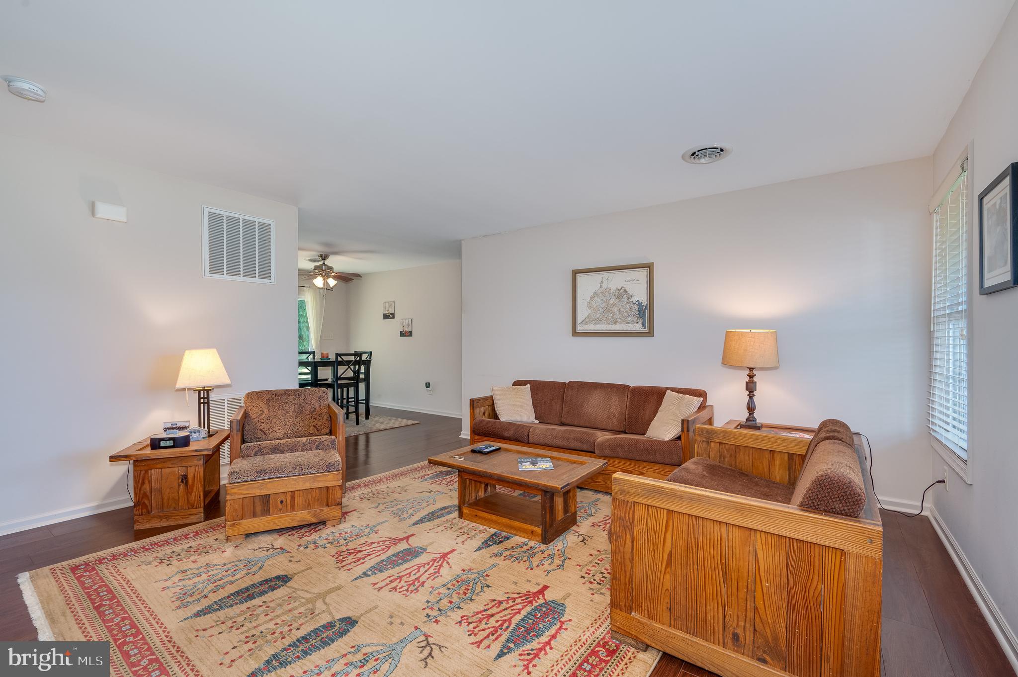 PINE GROVE ESTATES - Residential