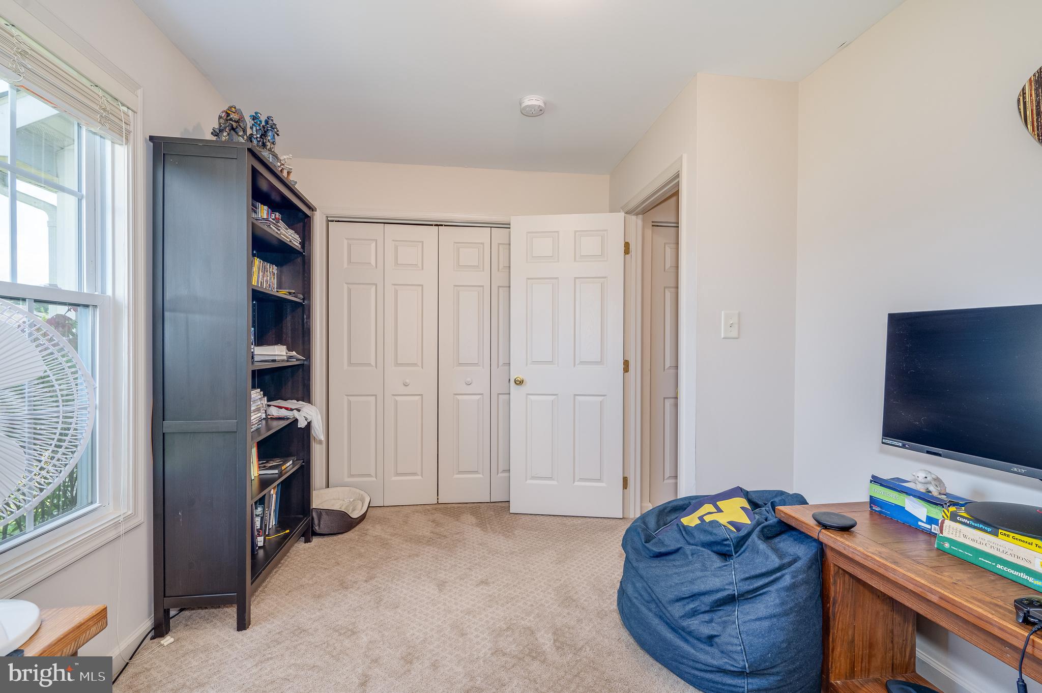 PINE GROVE ESTATES - Residential