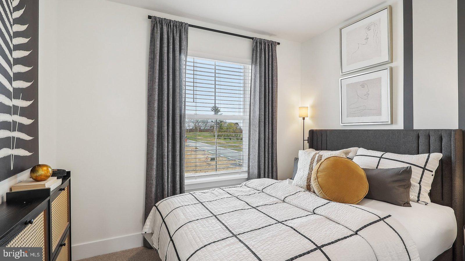 RETREAT AT WINDING CREEK - Residential Lease