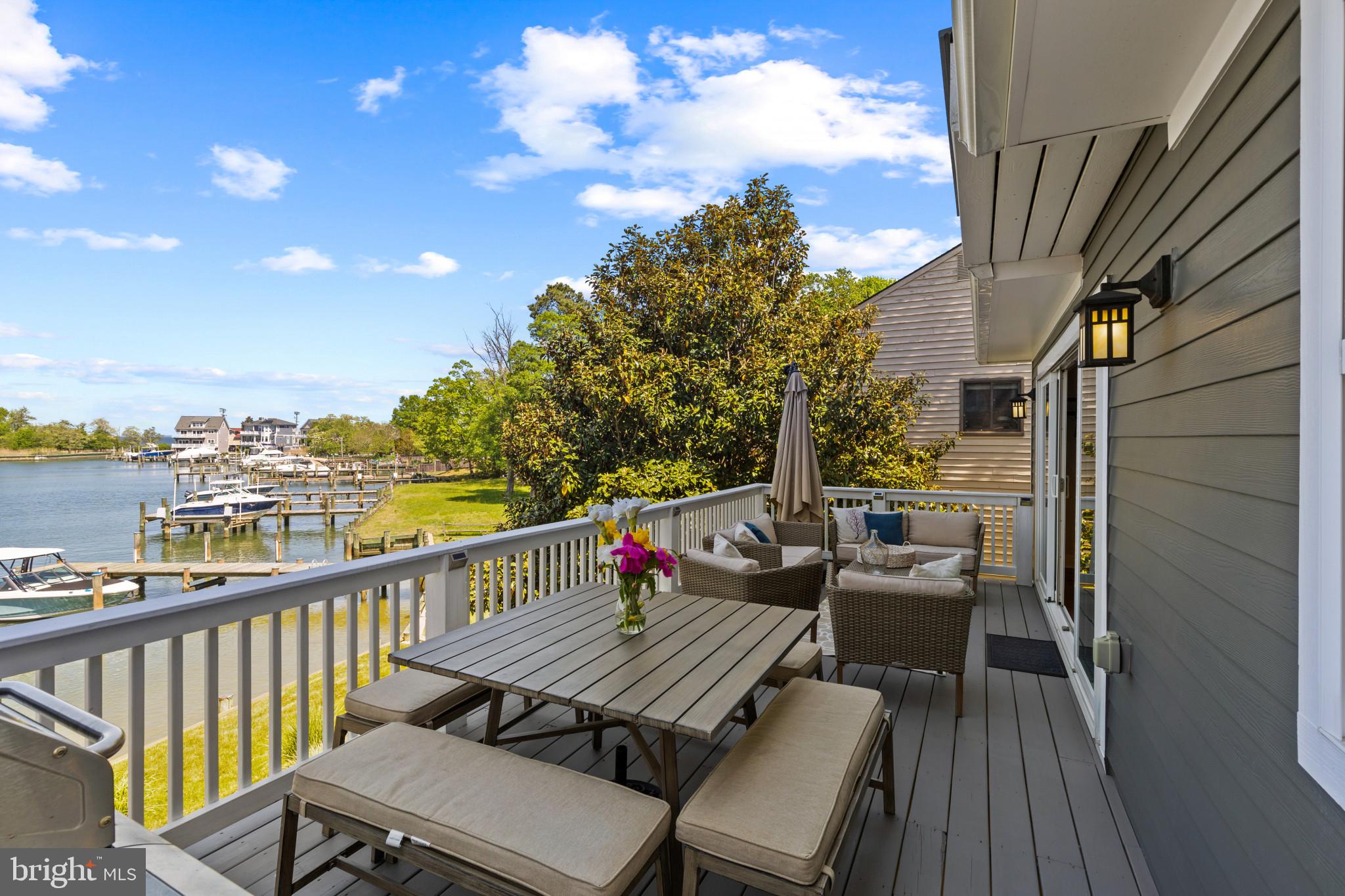 OYSTER HARBOR - Residential