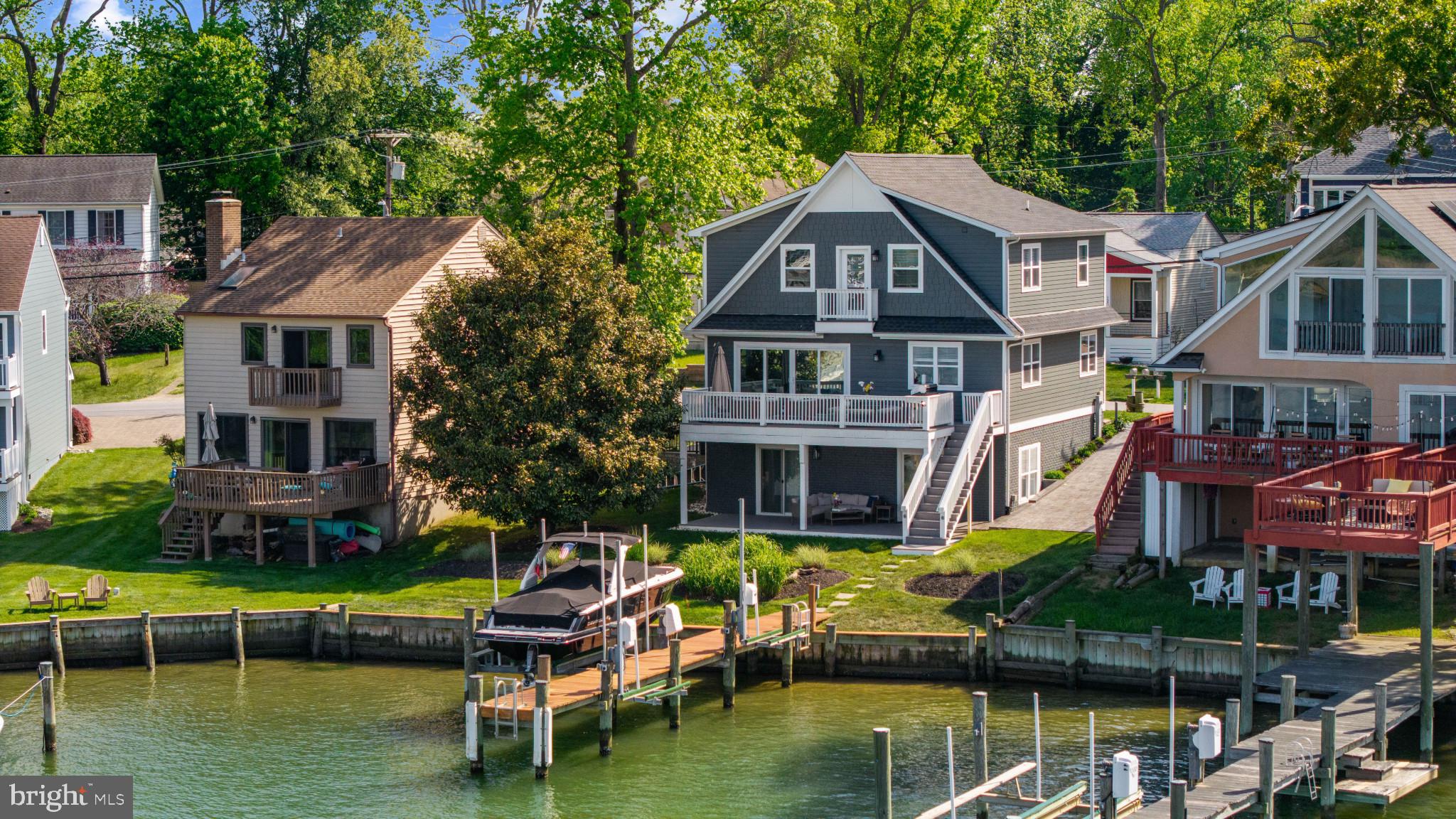 OYSTER HARBOR - Residential