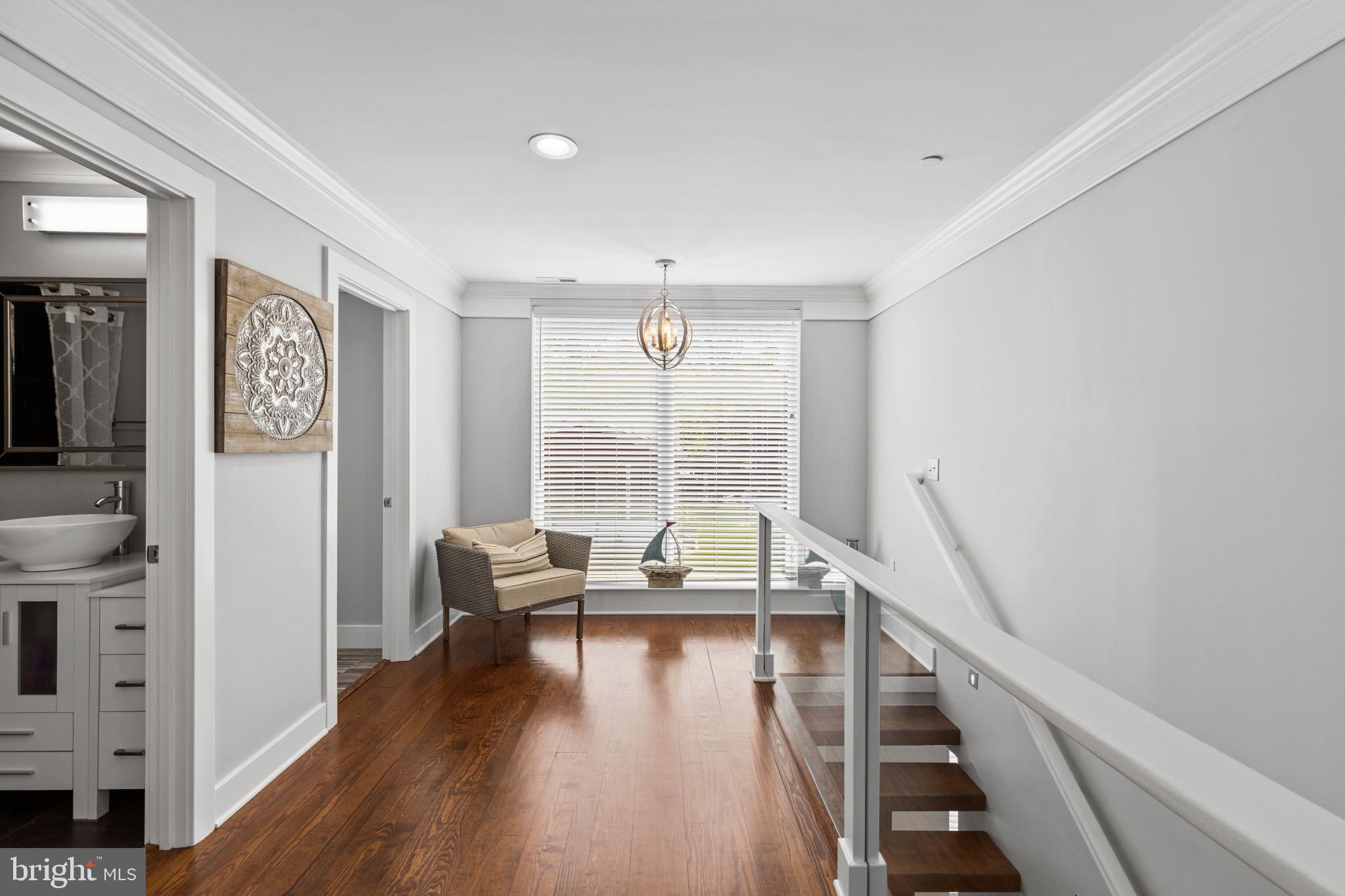 OYSTER HARBOR - Residential