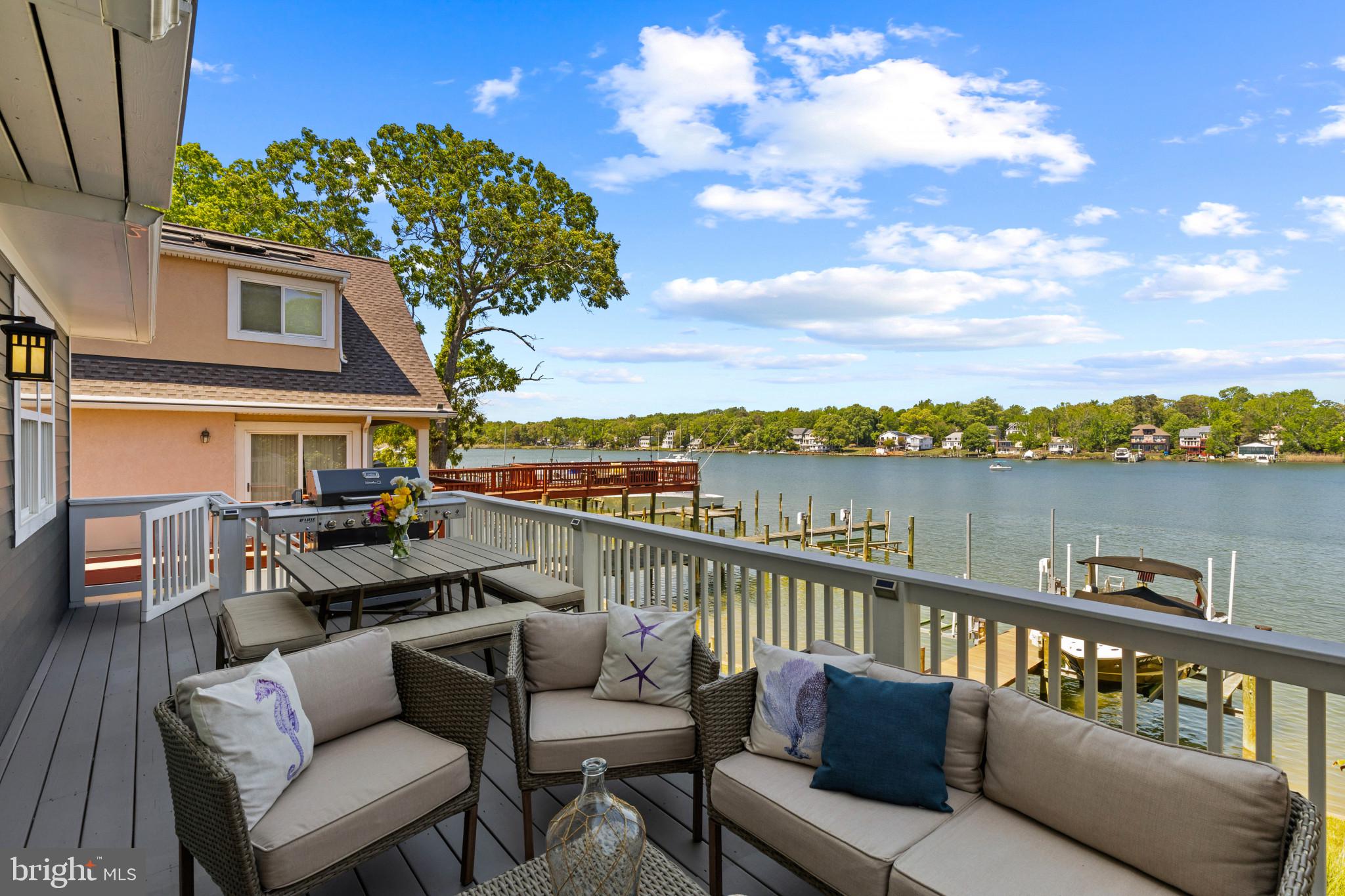 OYSTER HARBOR - Residential