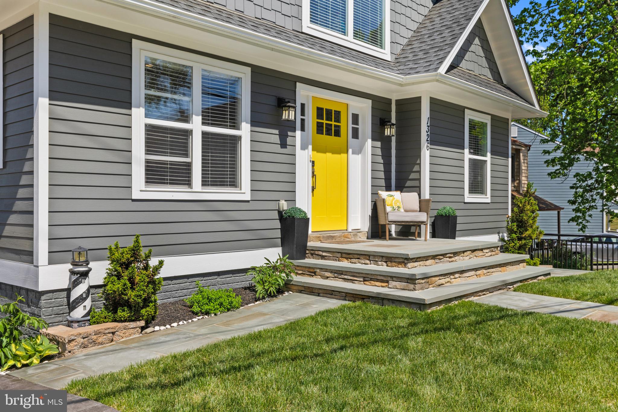 OYSTER HARBOR - Residential