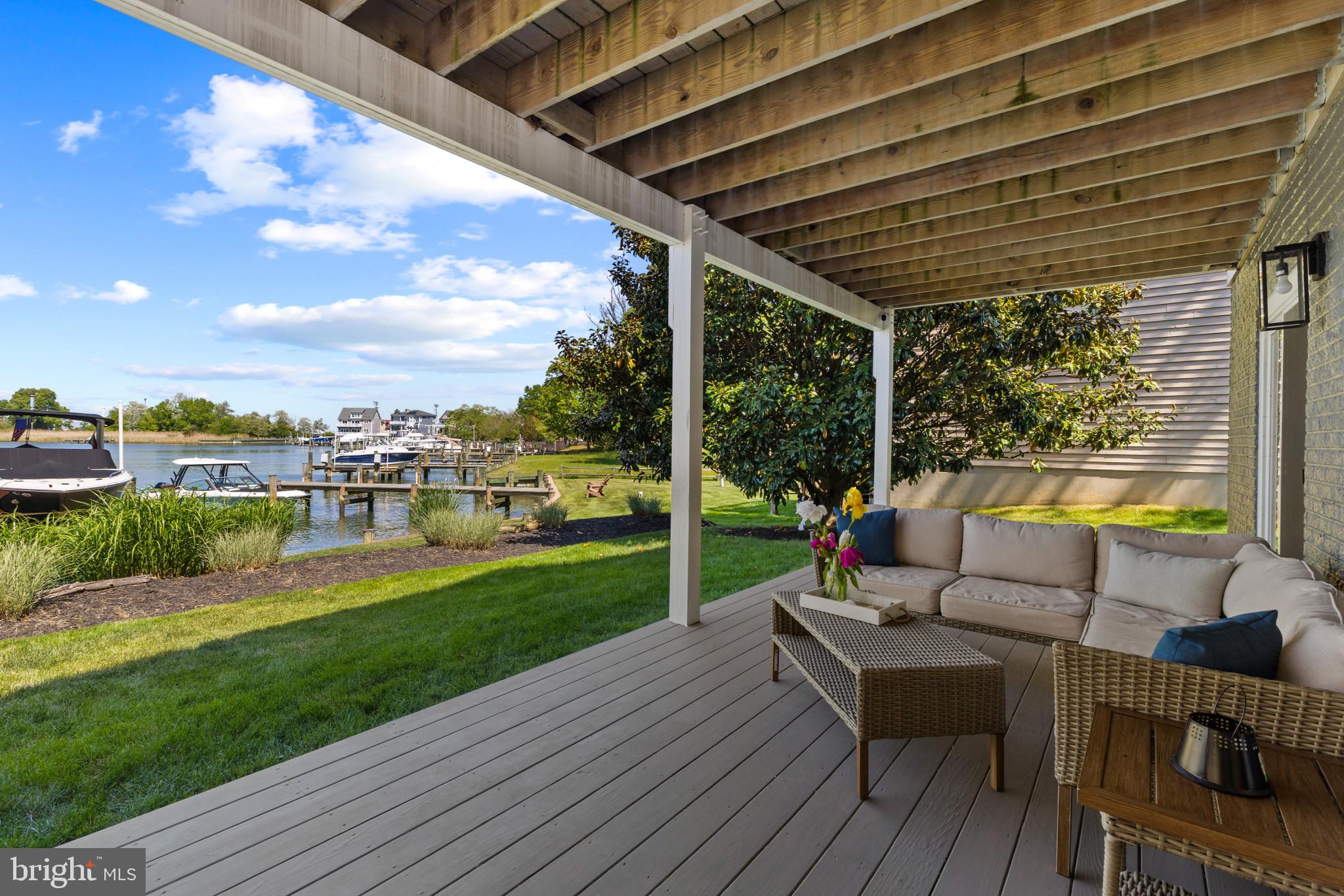 OYSTER HARBOR - Residential