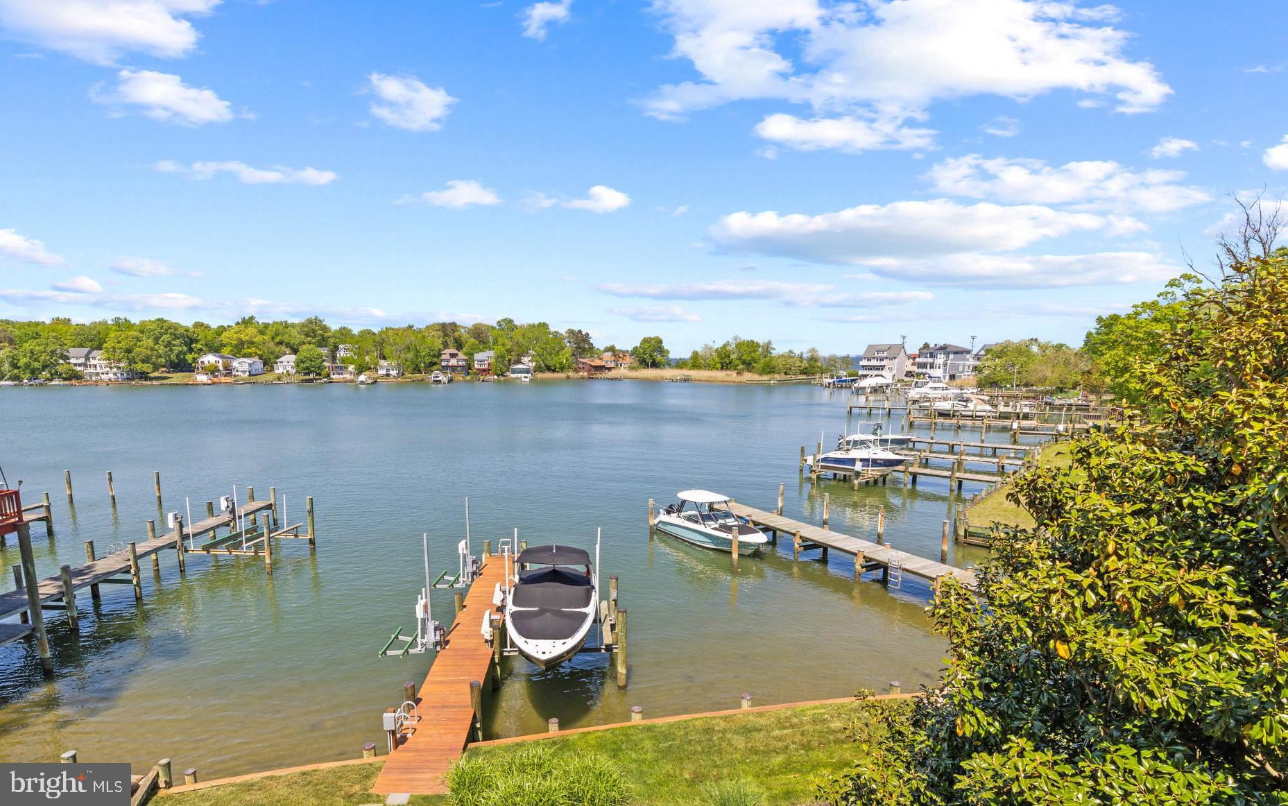 OYSTER HARBOR - Residential