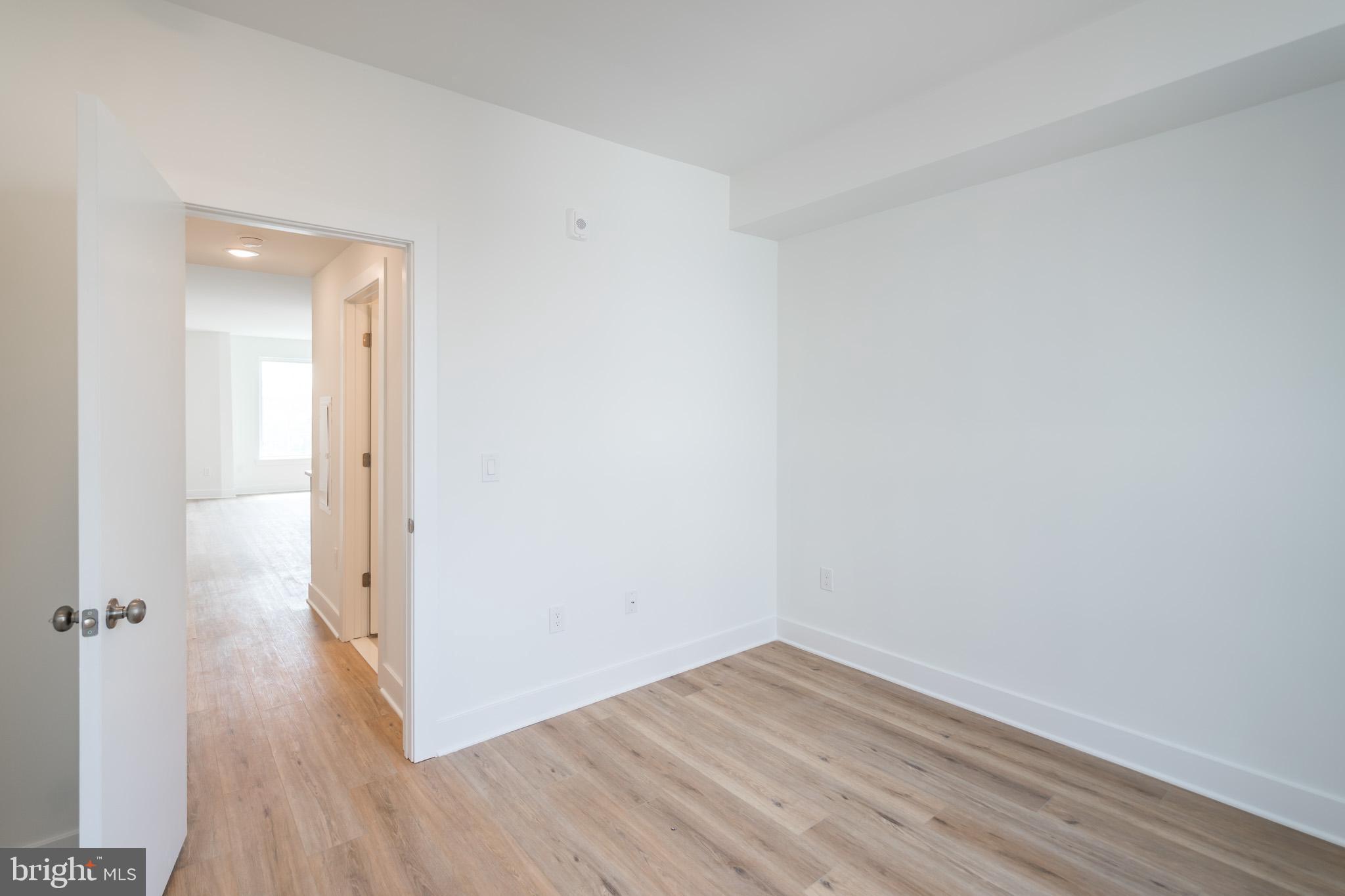 CENTER CITY - Residential Lease