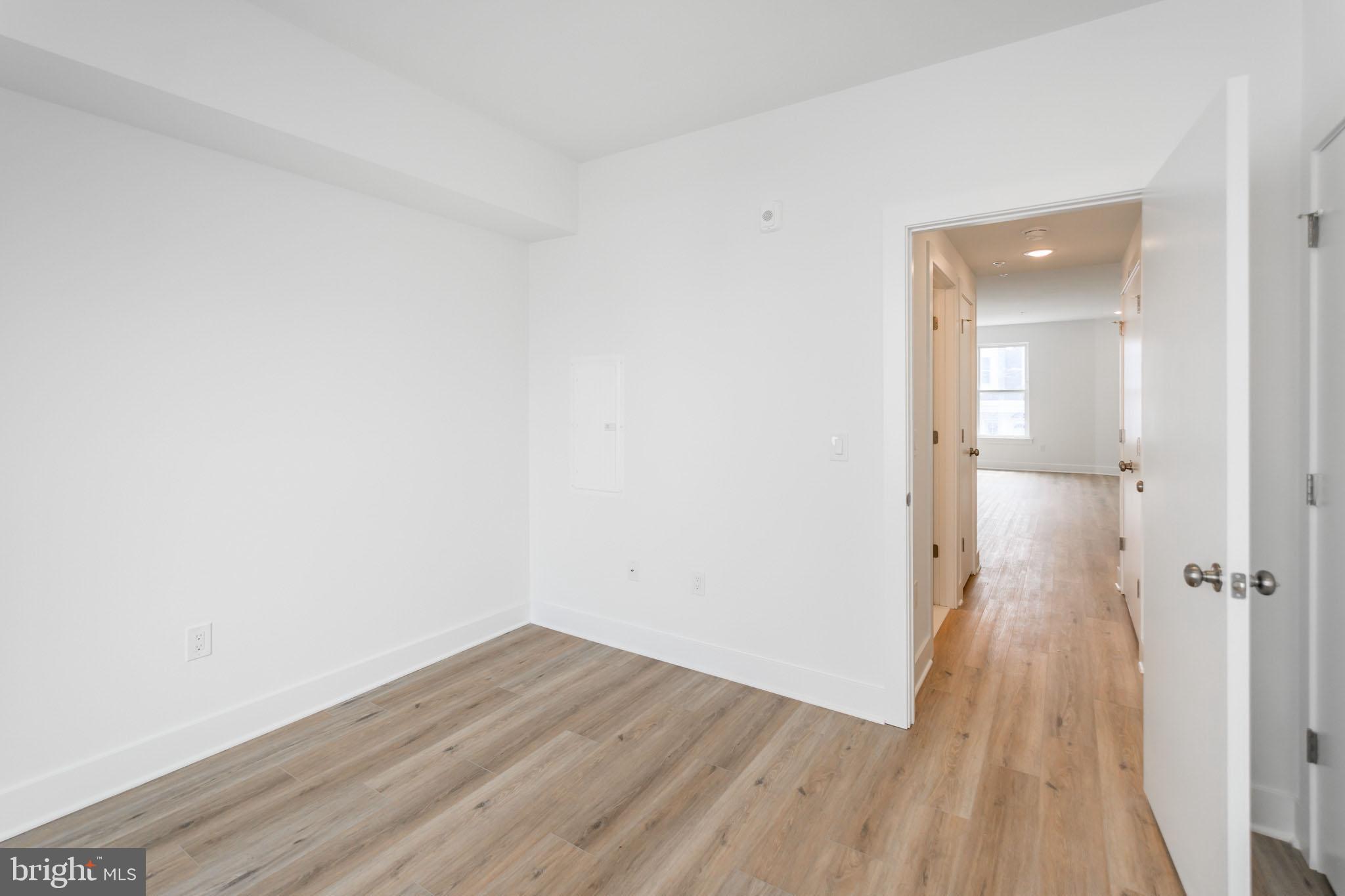 CENTER CITY - Residential Lease