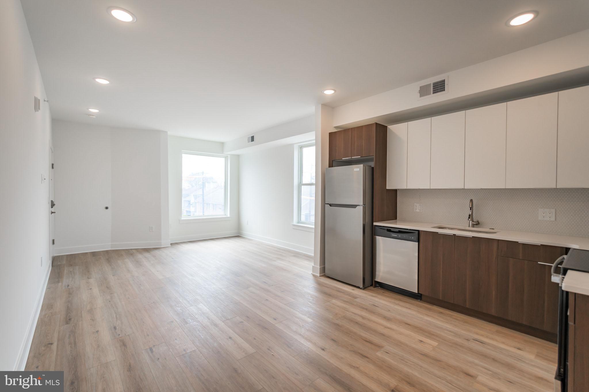 CENTER CITY - Residential Lease
