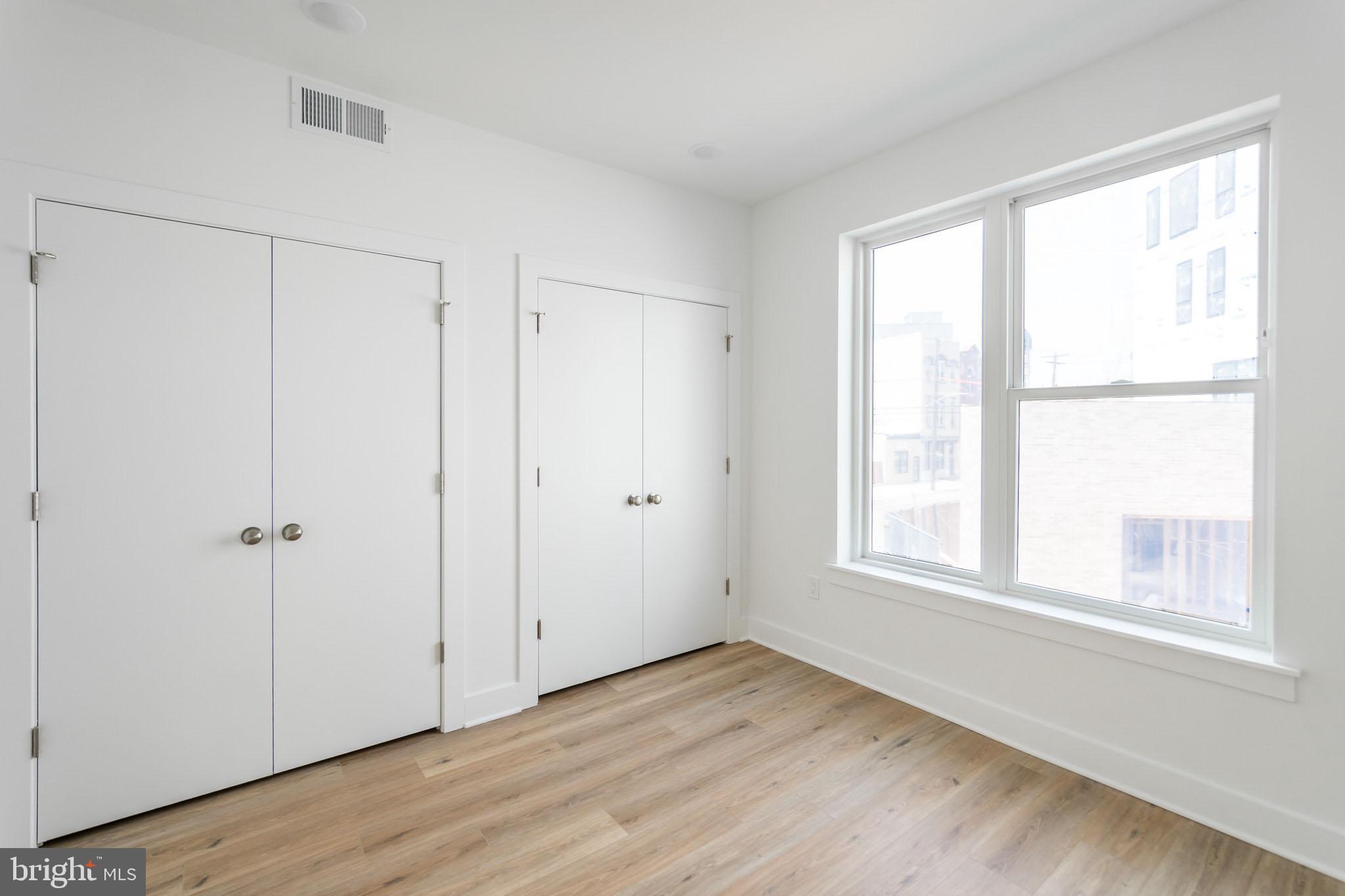 CENTER CITY - Residential Lease