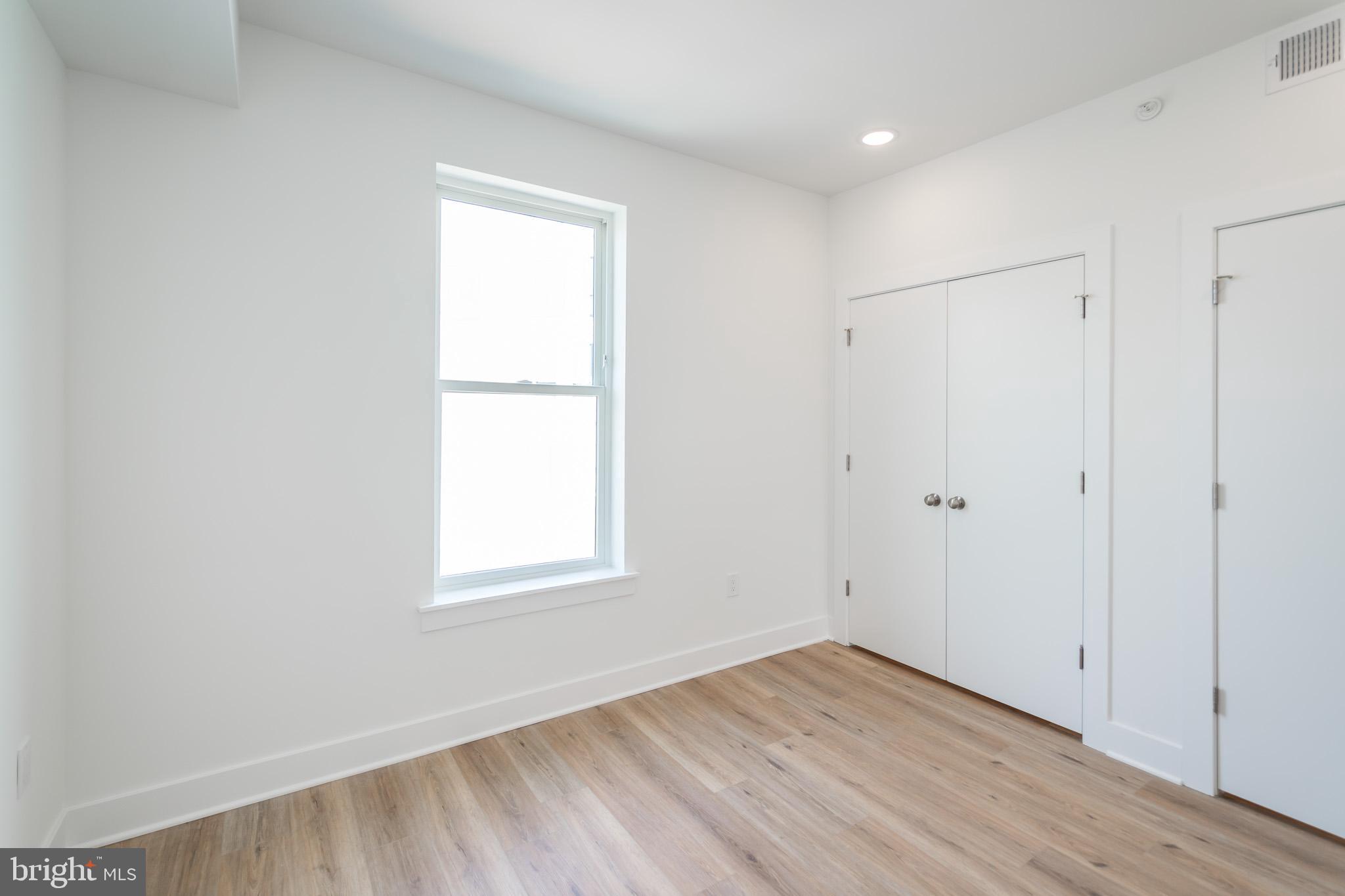 CENTER CITY - Residential Lease