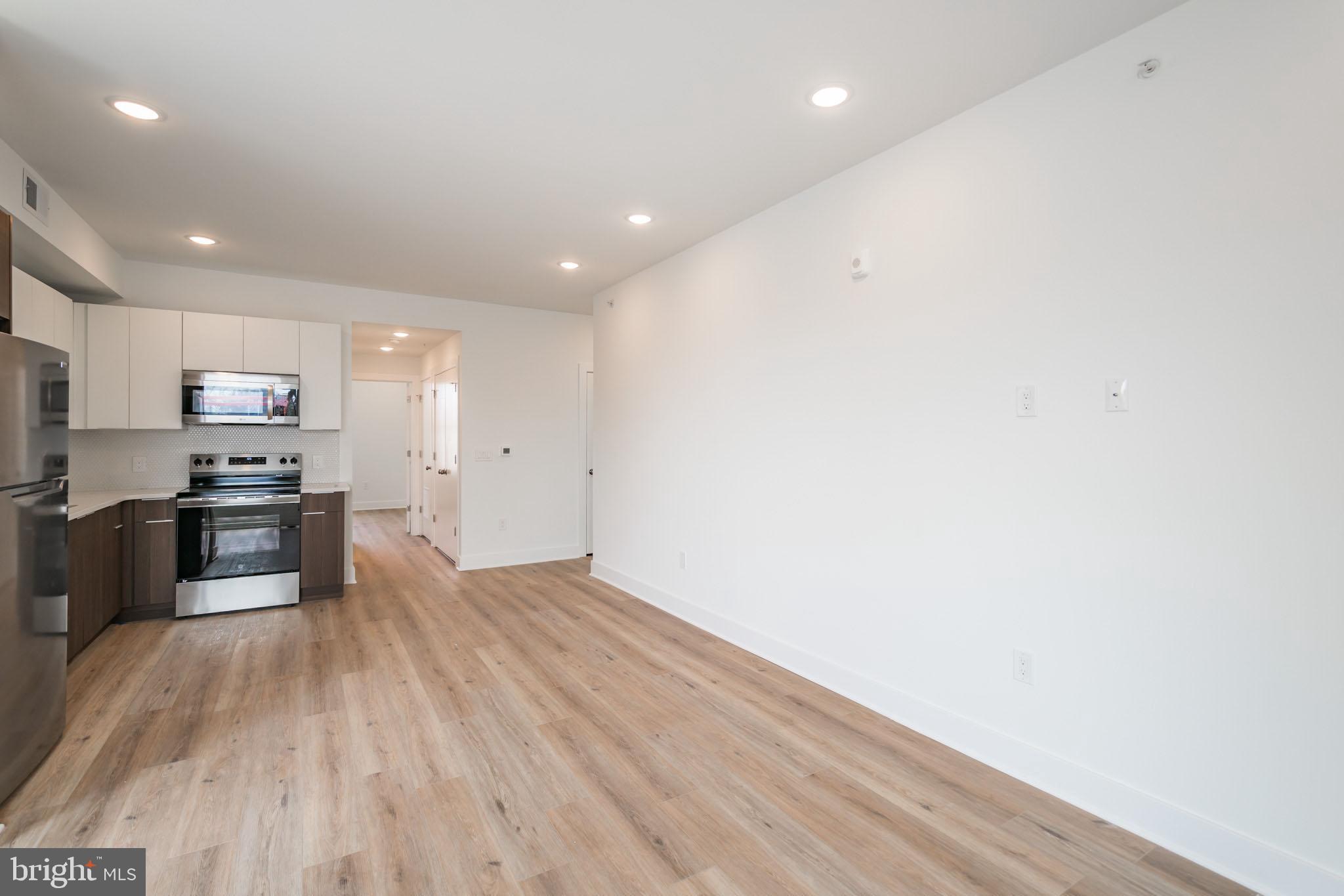 CENTER CITY - Residential Lease