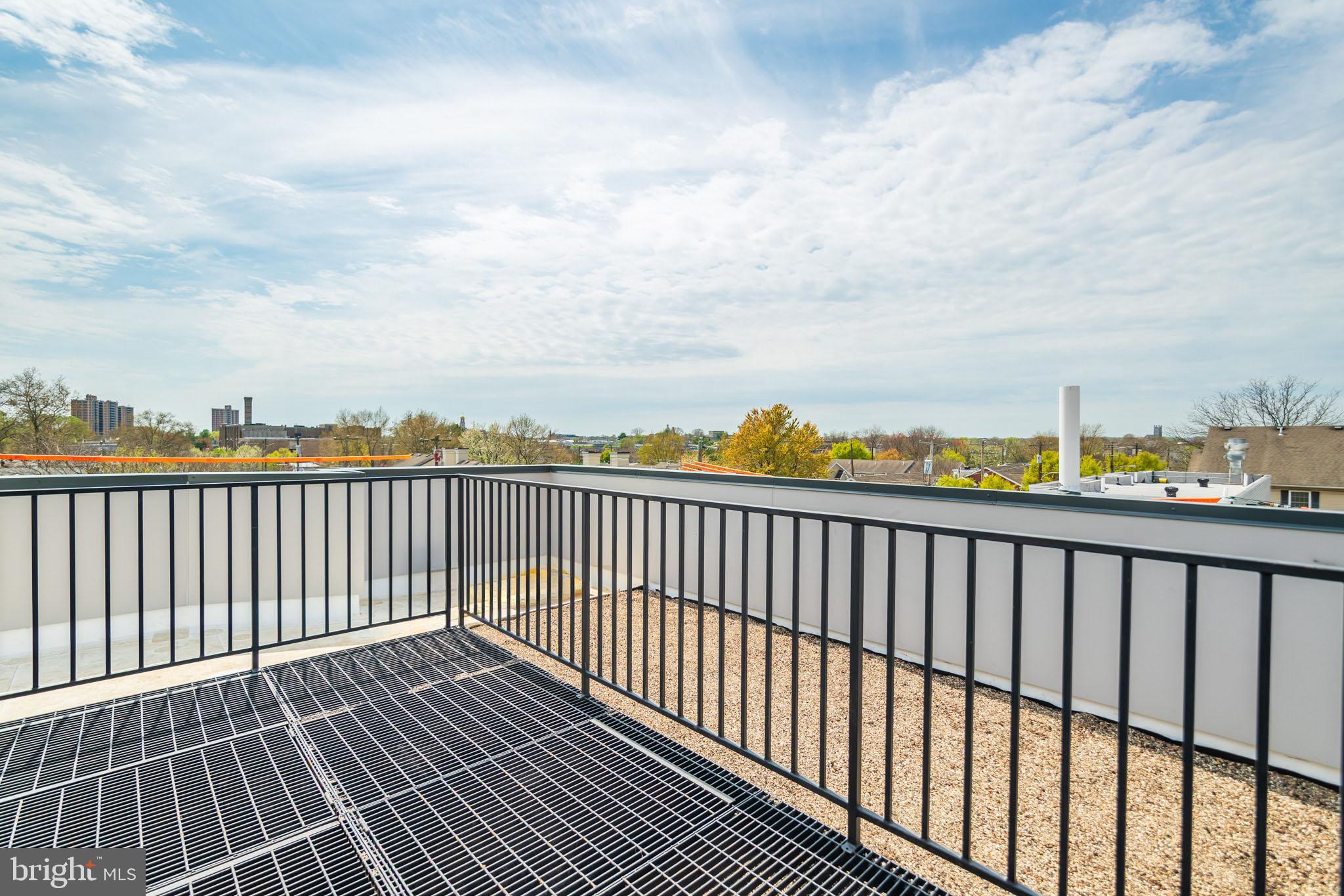 CENTER CITY - Residential Lease