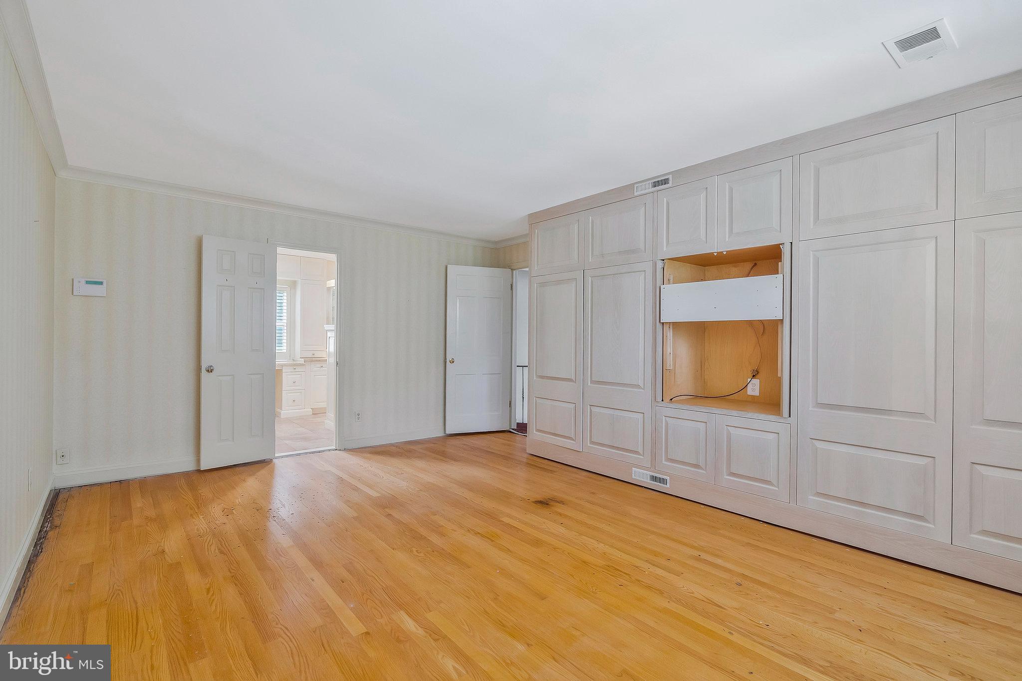 LANGLEY FOREST - Residential