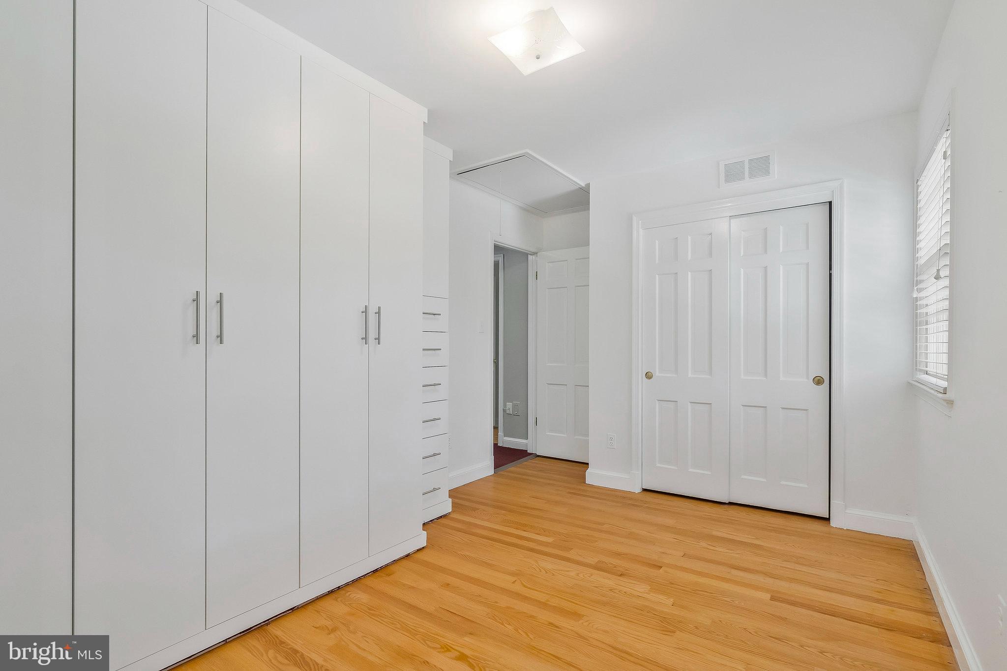 LANGLEY FOREST - Residential