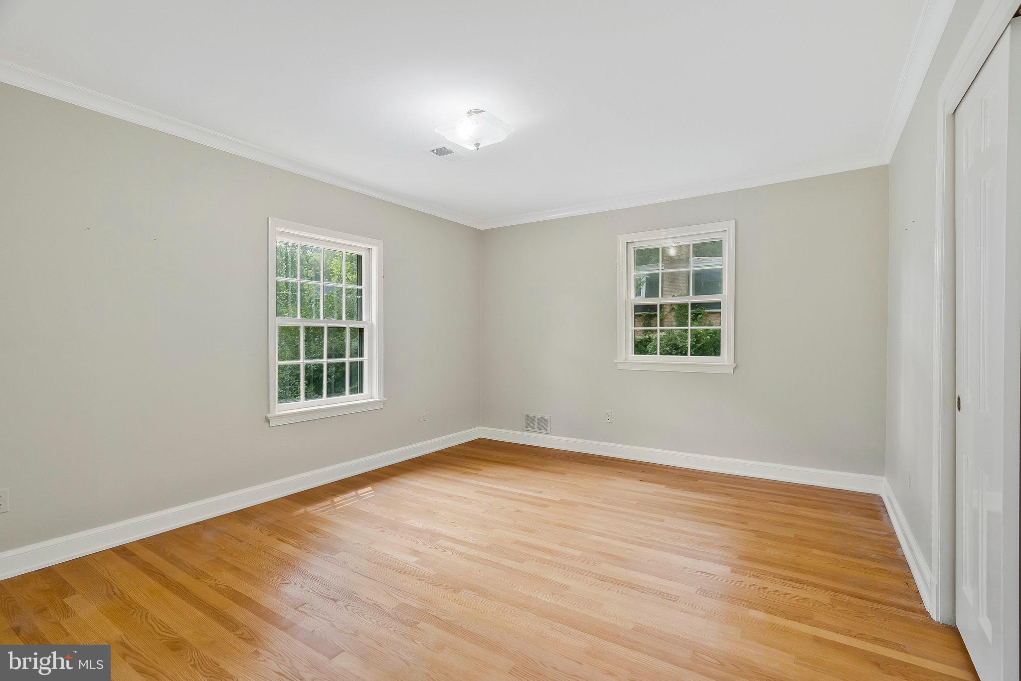 LANGLEY FOREST - Residential