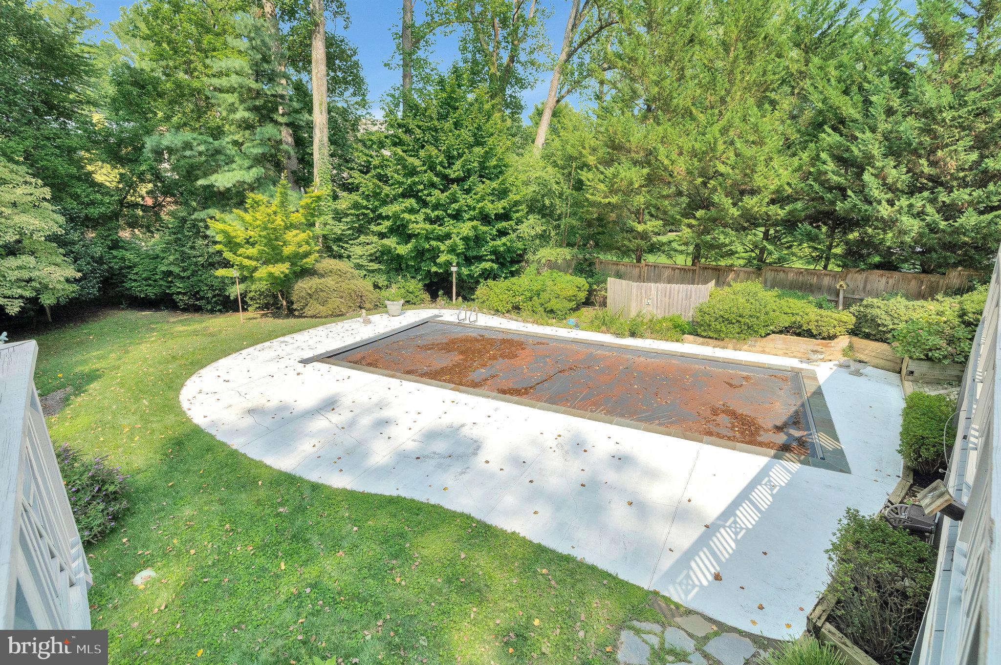 LANGLEY FOREST - Residential