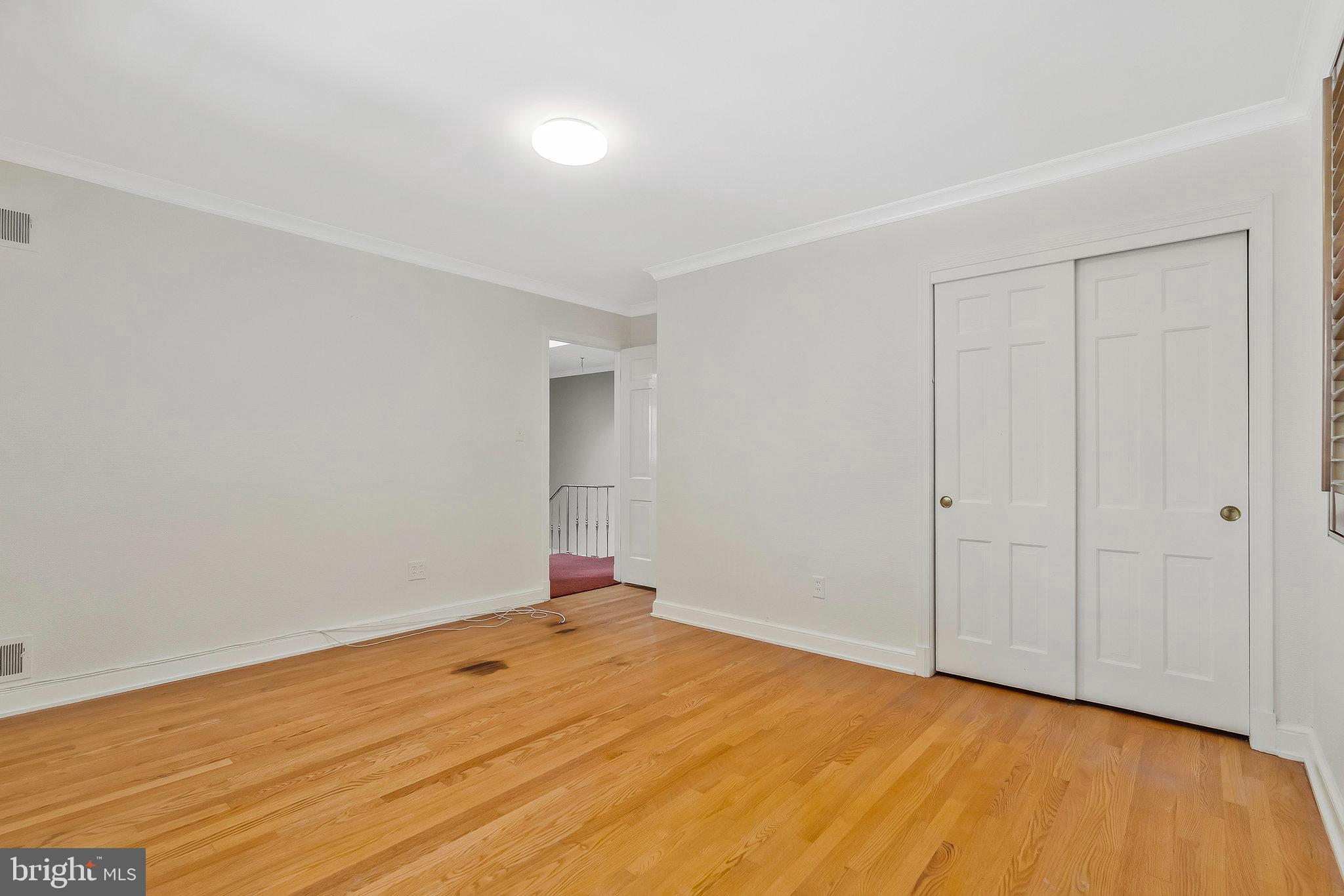 LANGLEY FOREST - Residential