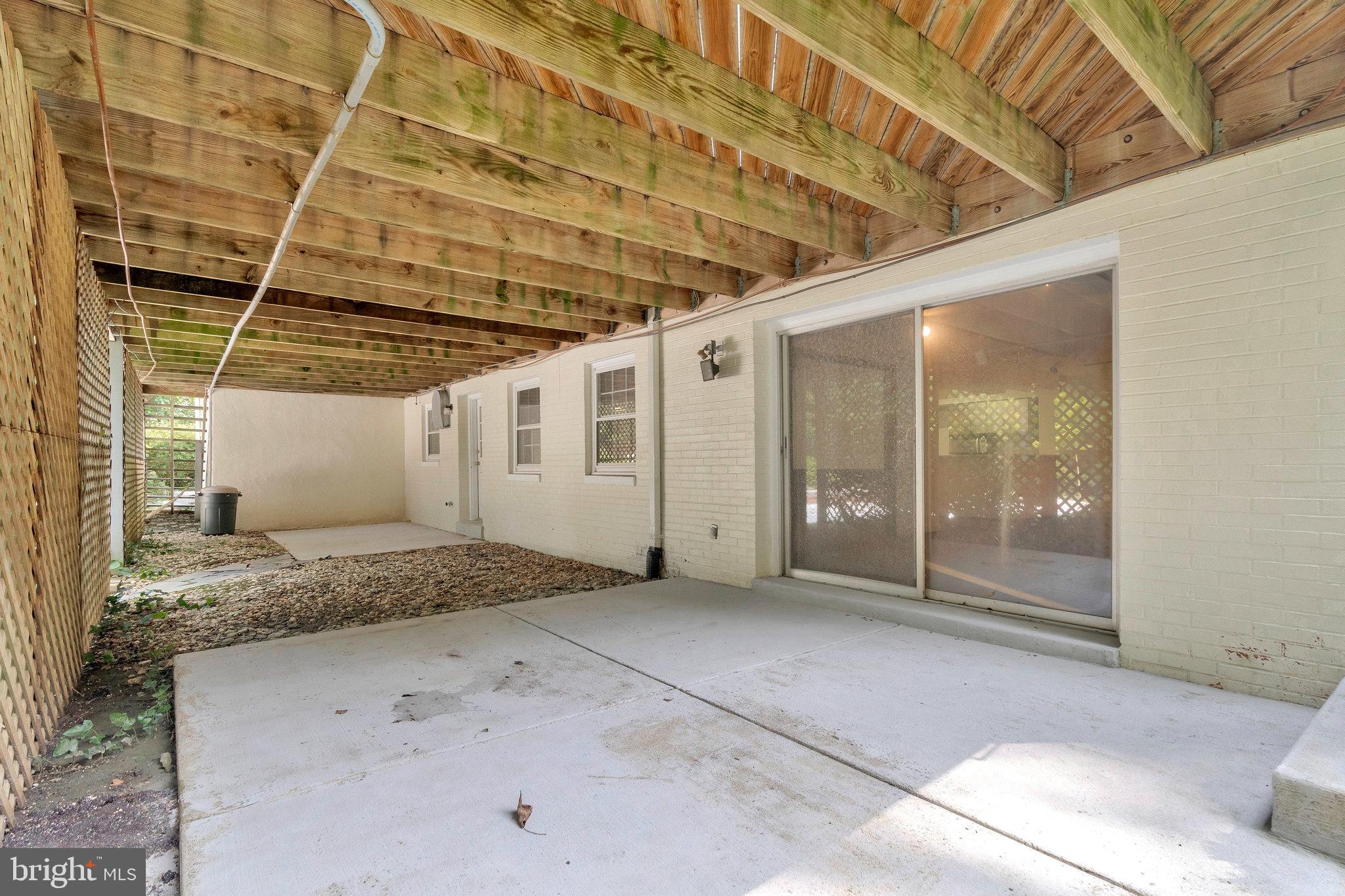 LANGLEY FOREST - Residential