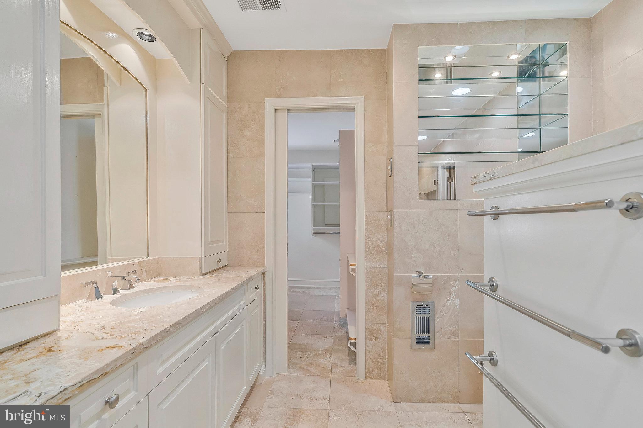 LANGLEY FOREST - Residential