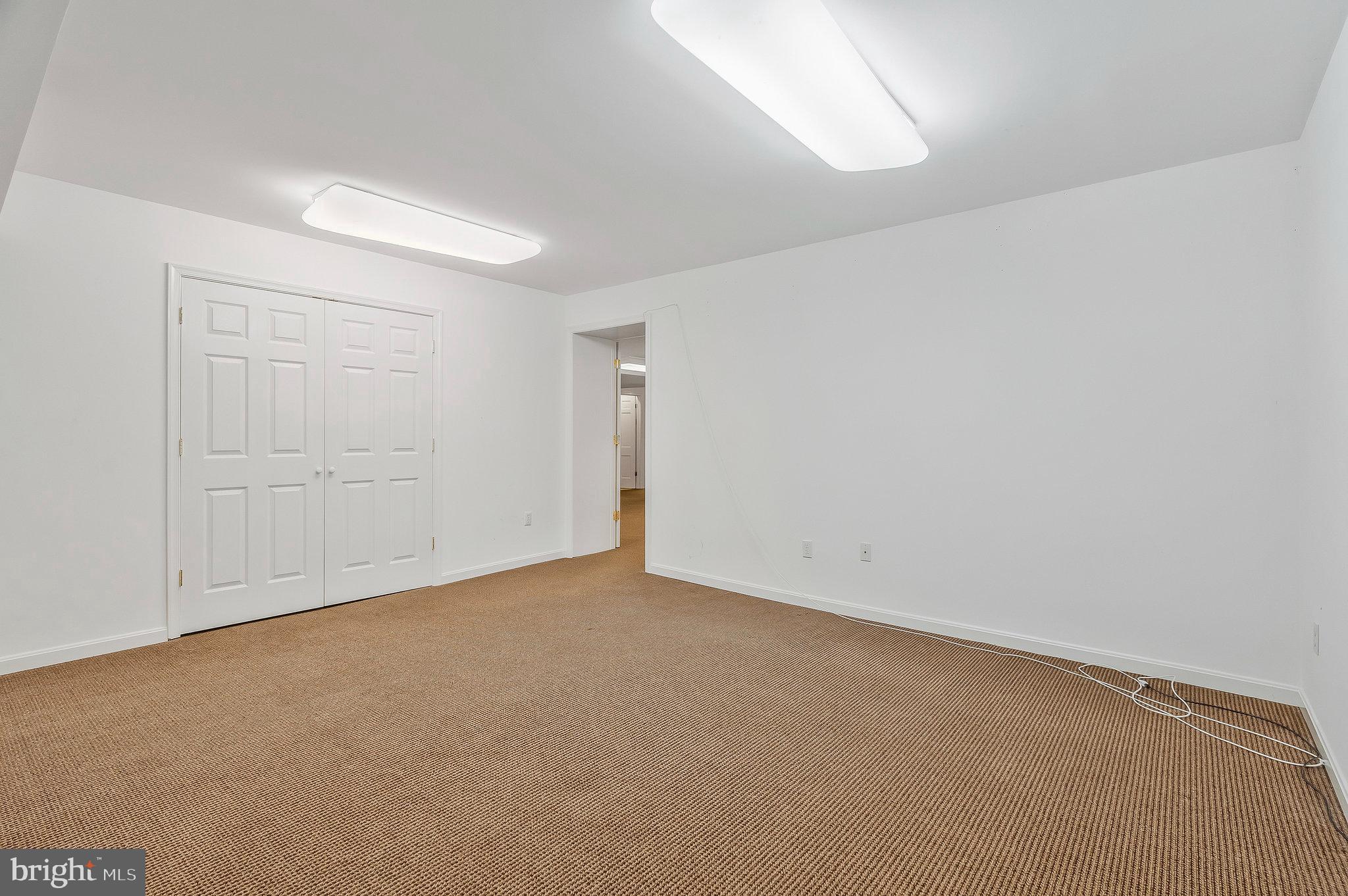 LANGLEY FOREST - Residential