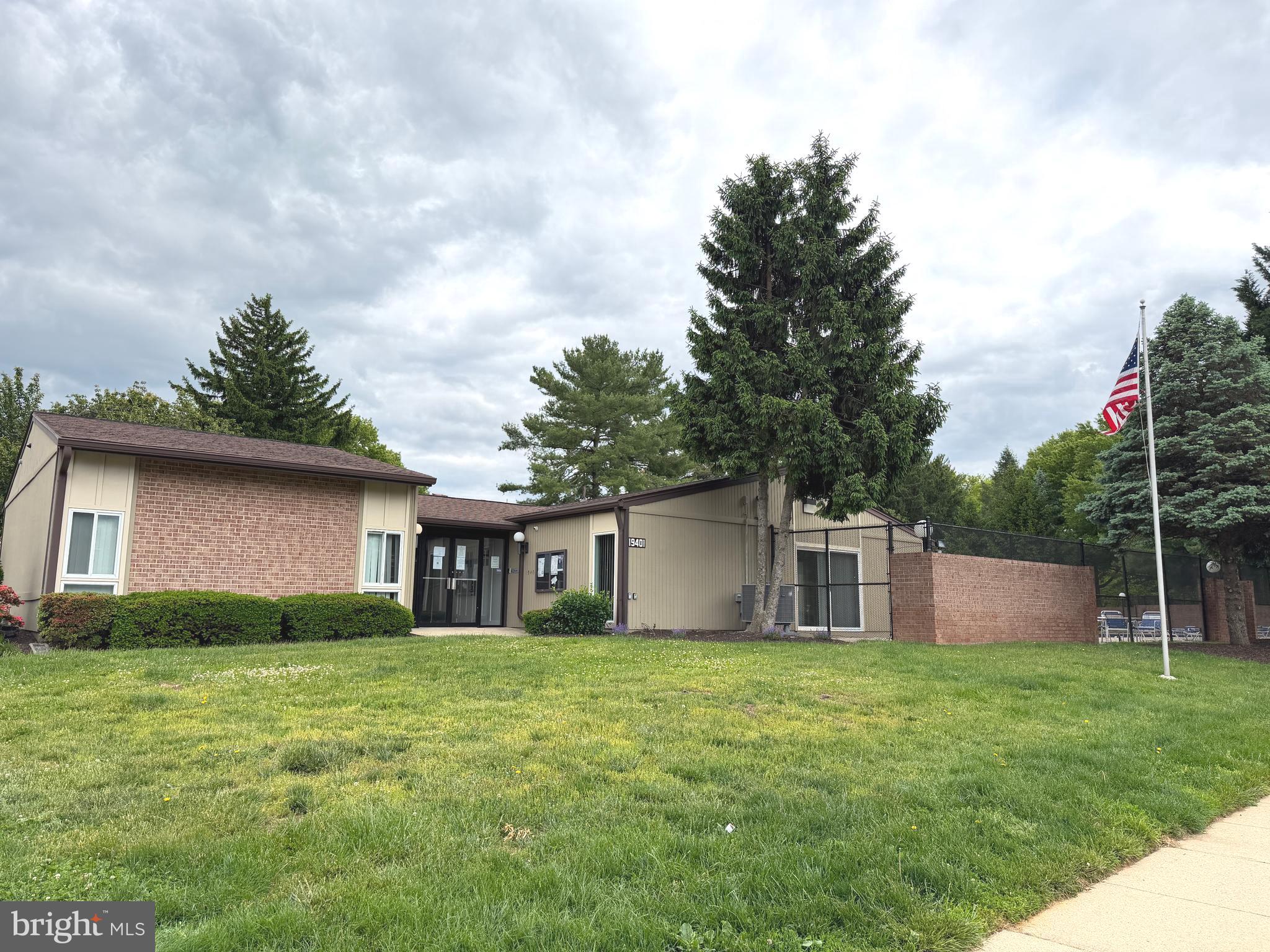 THOMAS CHOICE GARDENS - Residential