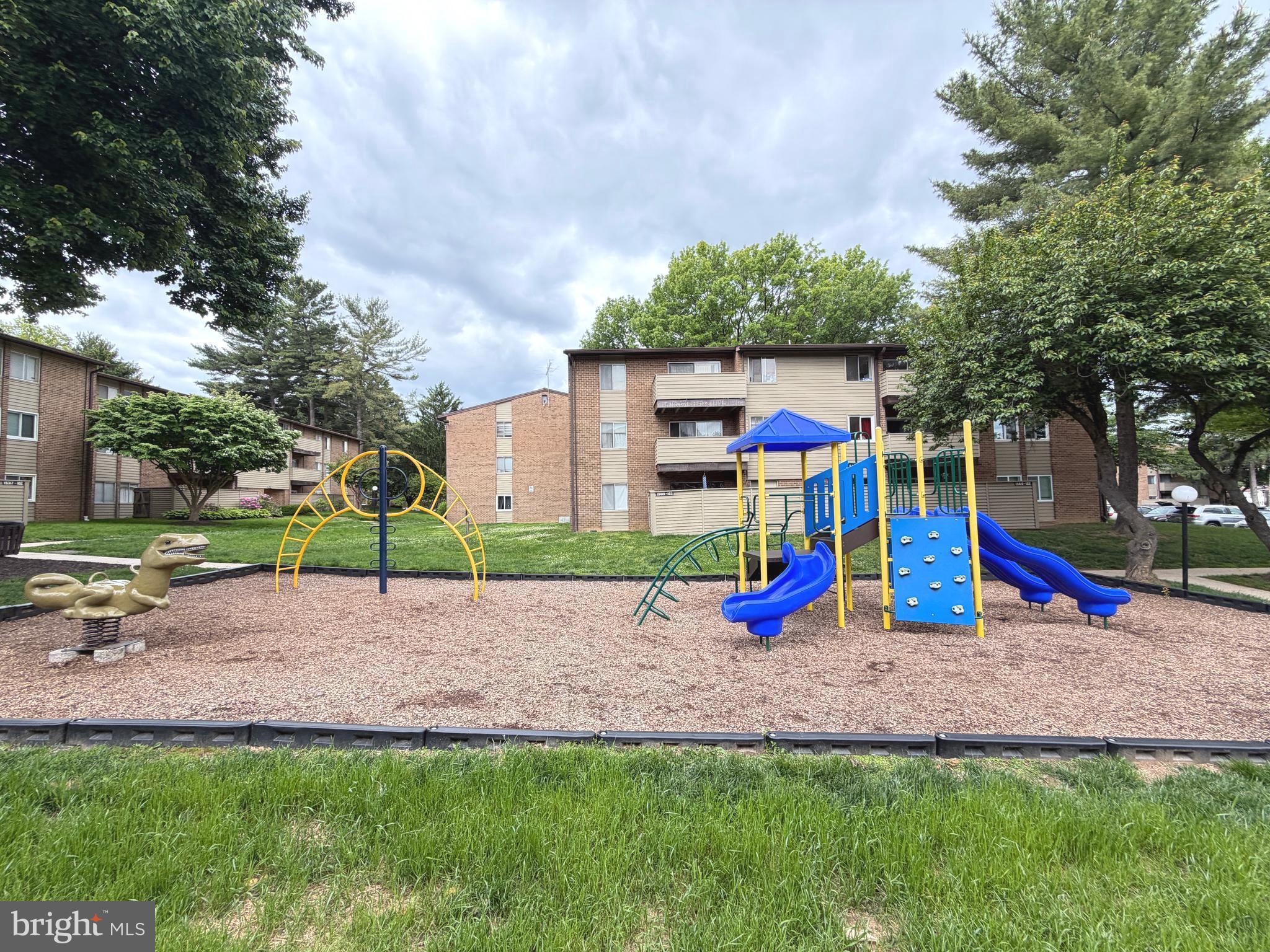 THOMAS CHOICE GARDENS - Residential