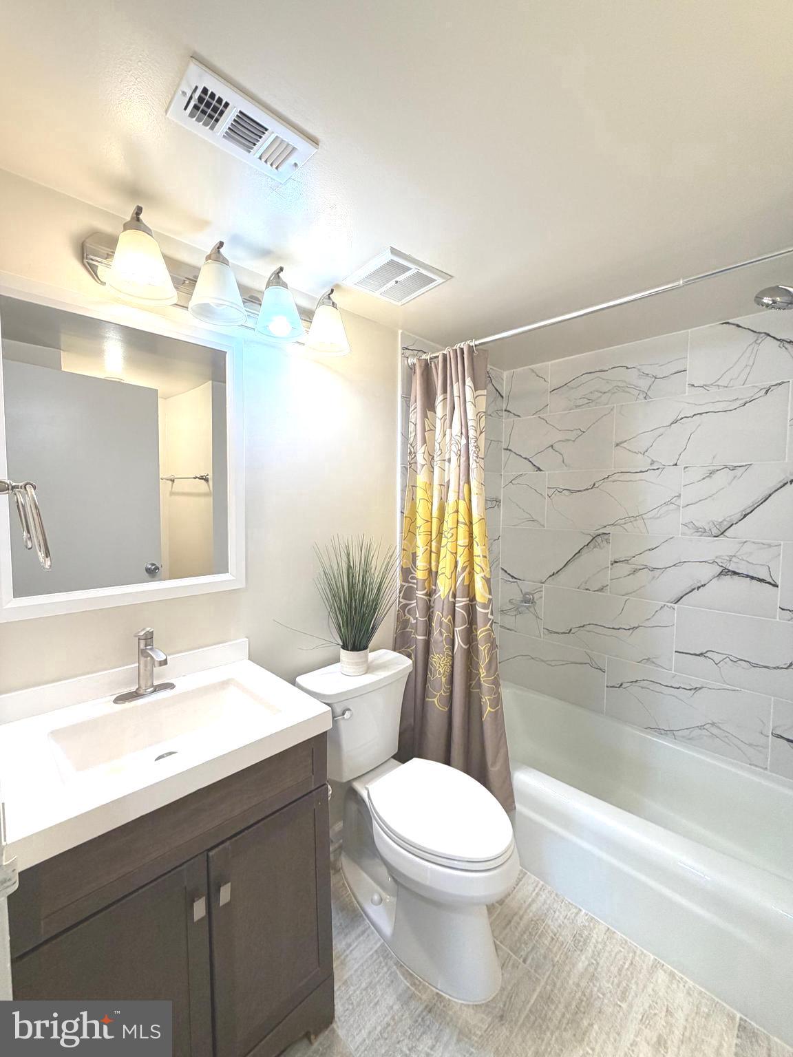THOMAS CHOICE GARDENS - Residential