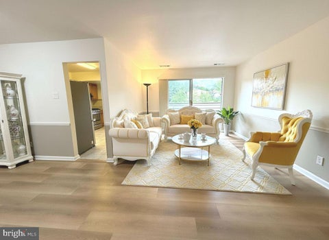 Condo For Sale - 19425 Brassie Pl Pl #303<br/> Montgomery County, GAITHERSBURG, MD 20886