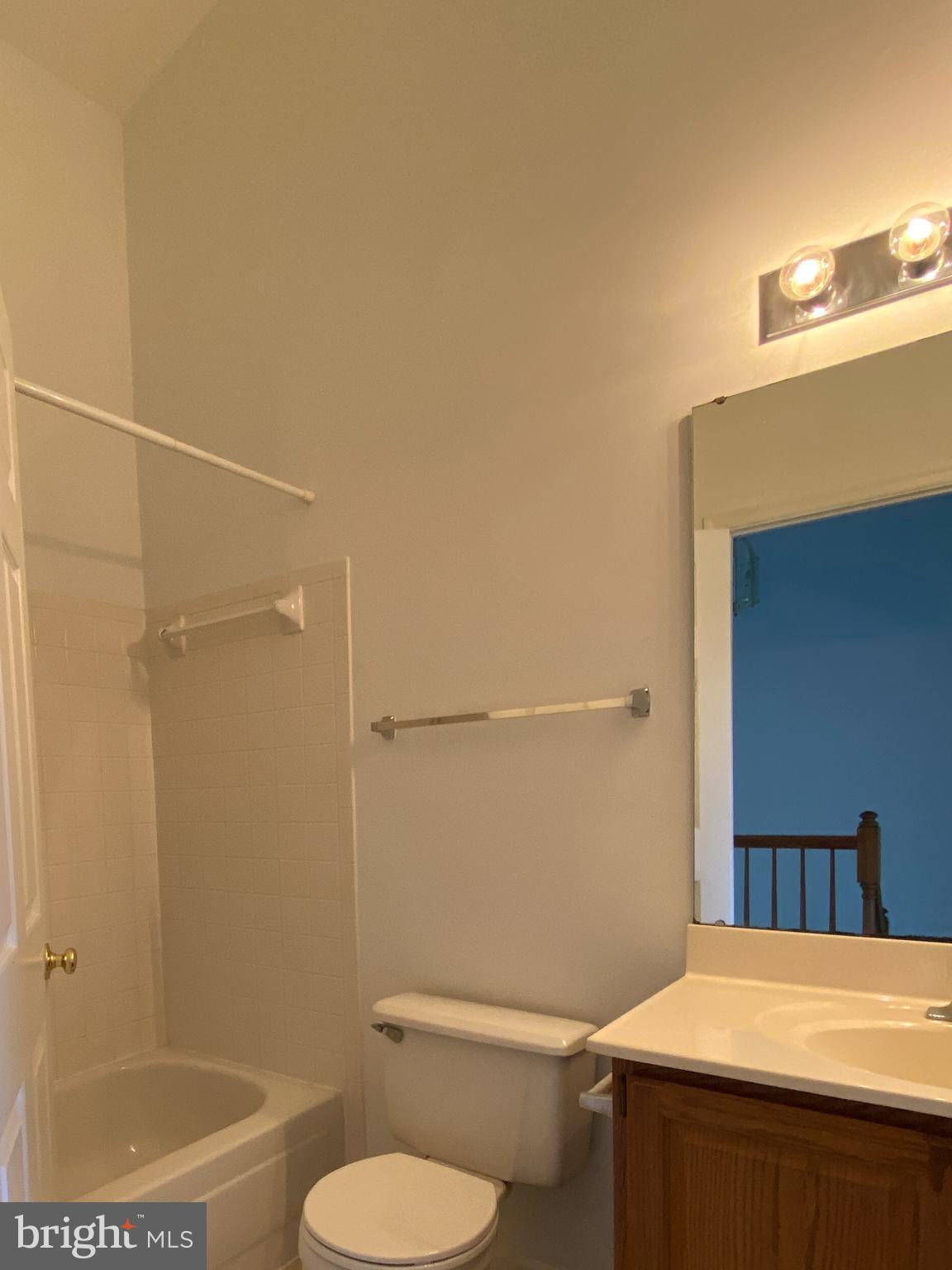 COURTS AT PINEY ORCHARD - Residential