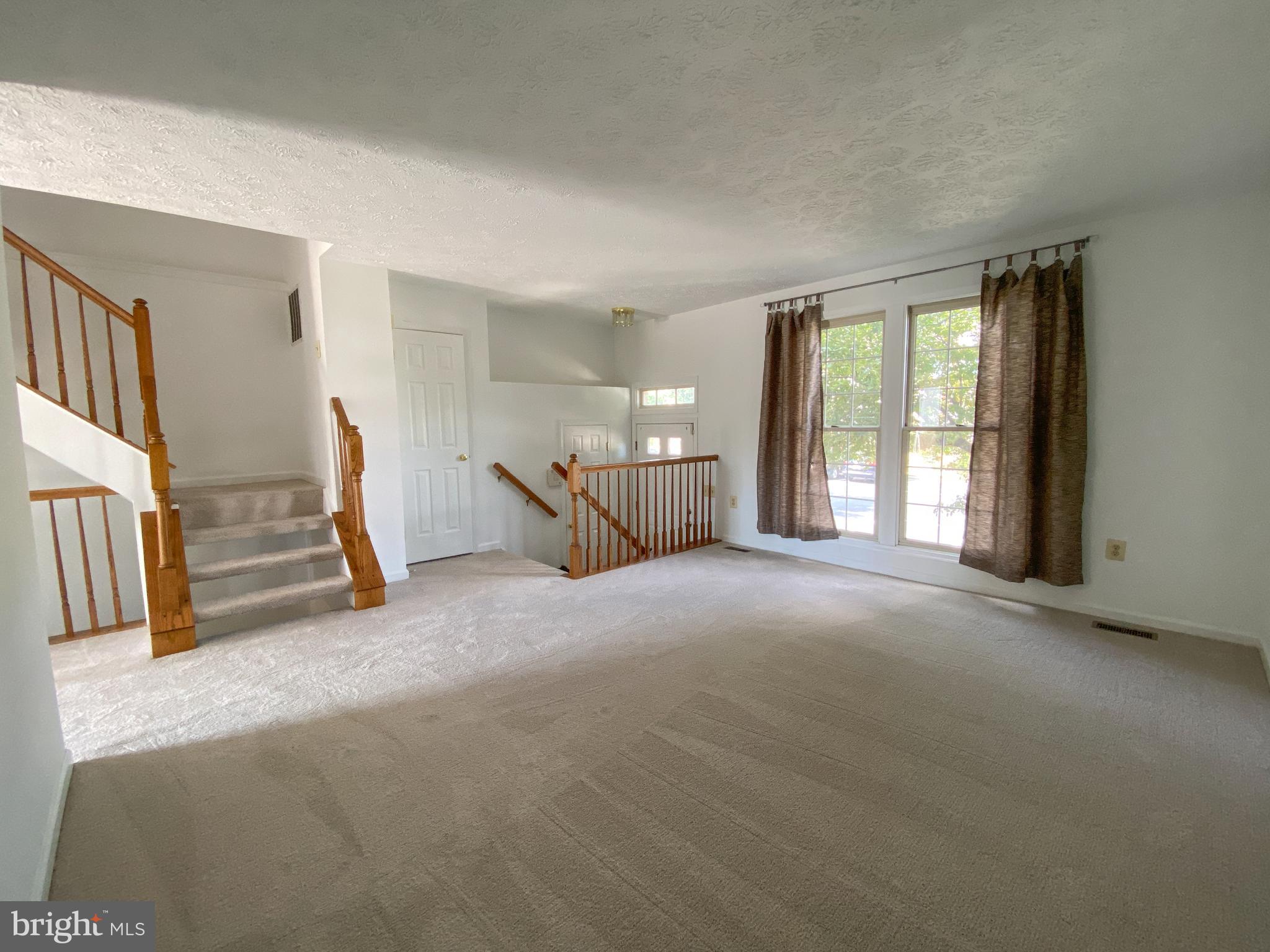 COURTS AT PINEY ORCHARD - Residential