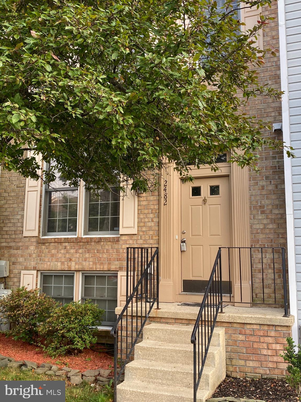 COURTS AT PINEY ORCHARD - Residential