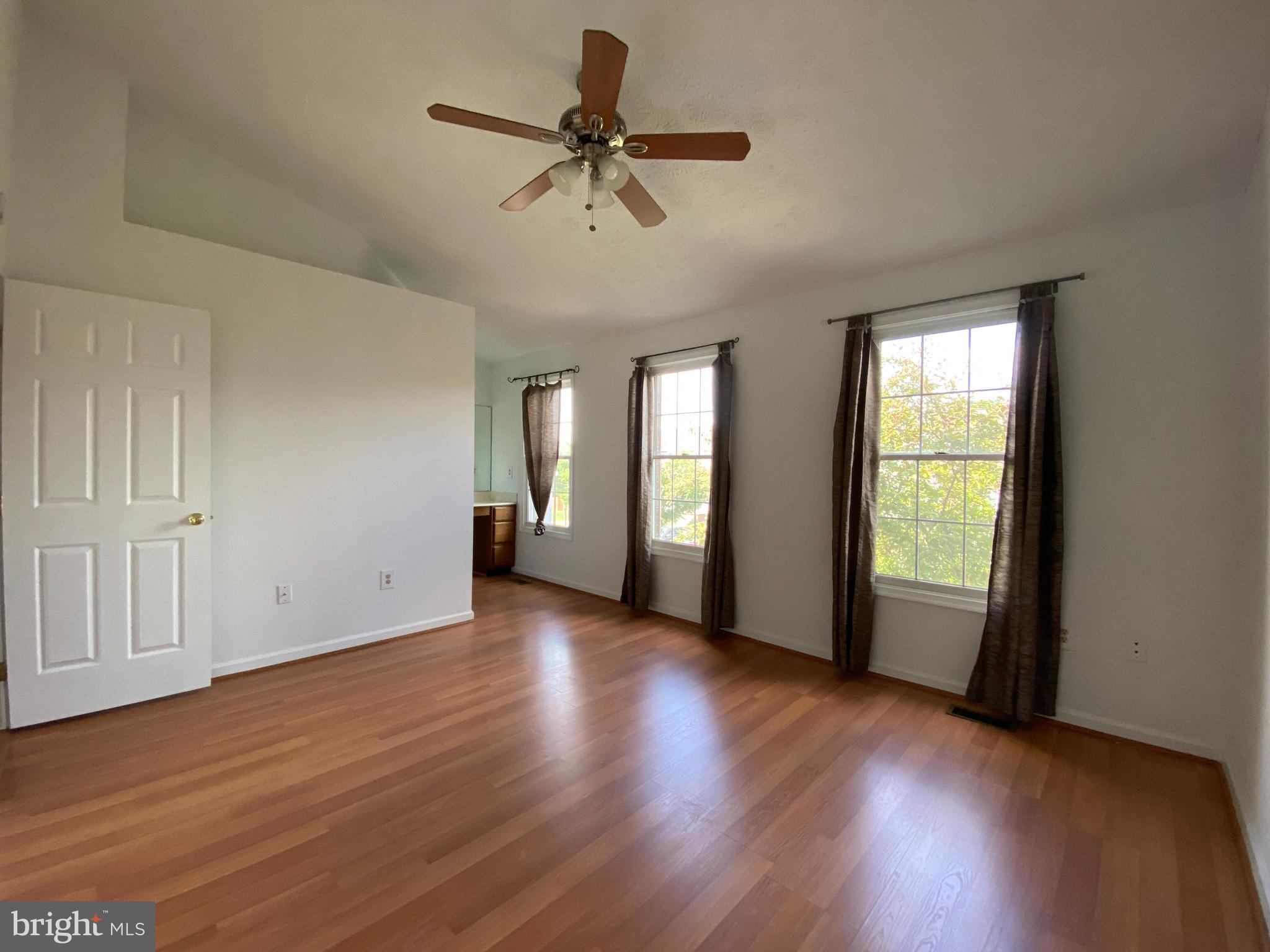 COURTS AT PINEY ORCHARD - Residential