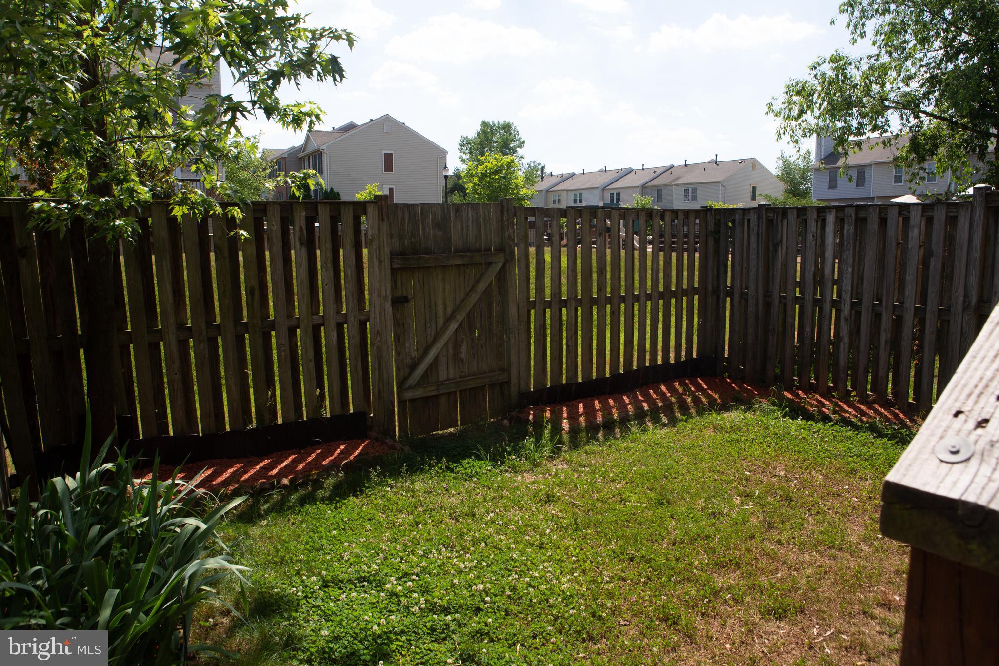 COURTS AT PINEY ORCHARD - Residential