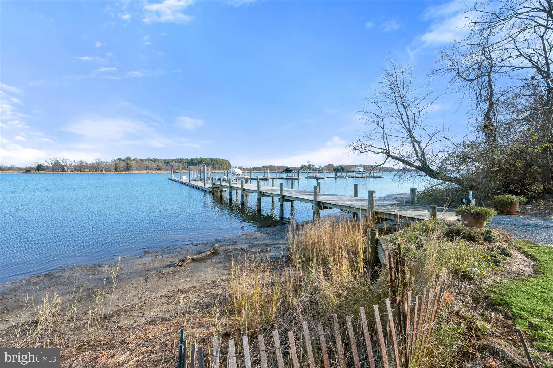 LITTLE NECK FARM - Land