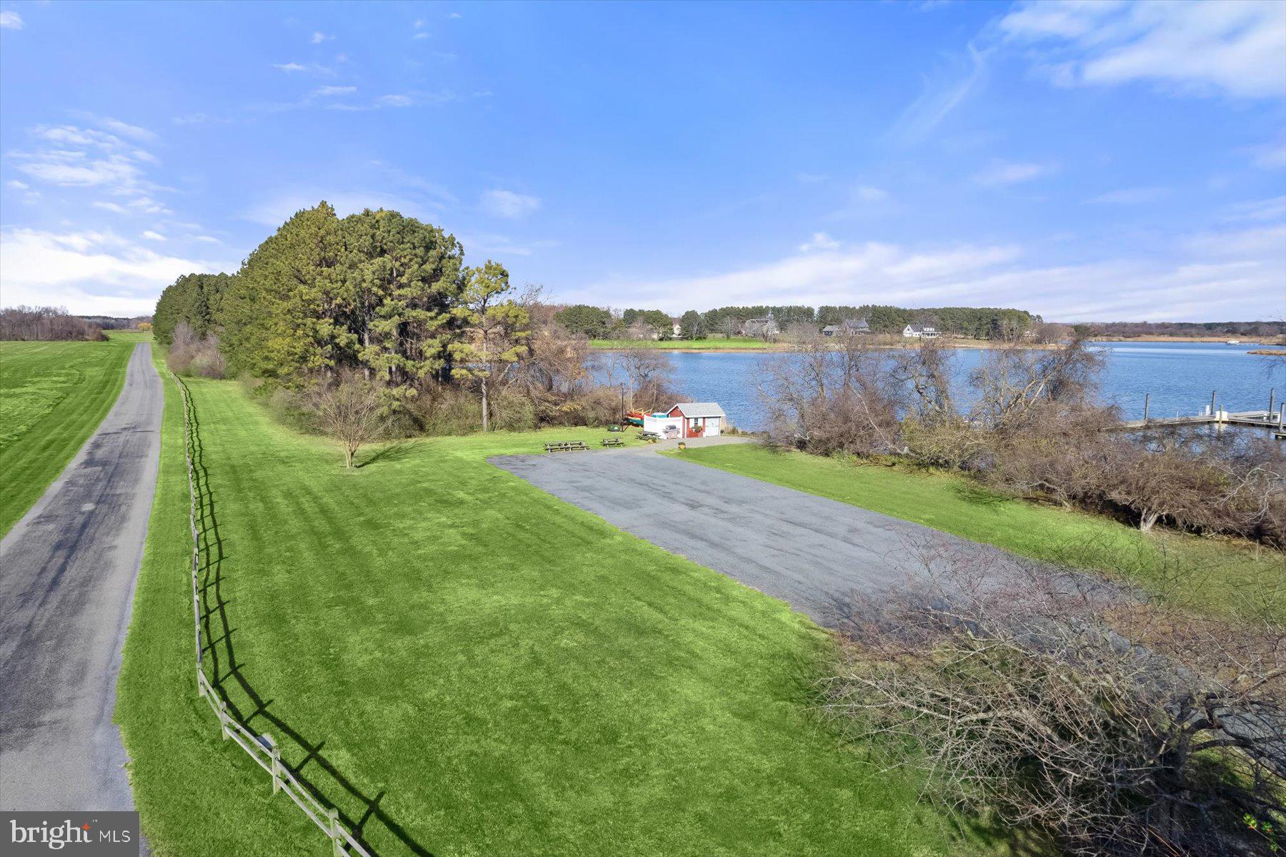 LITTLE NECK FARM - Land