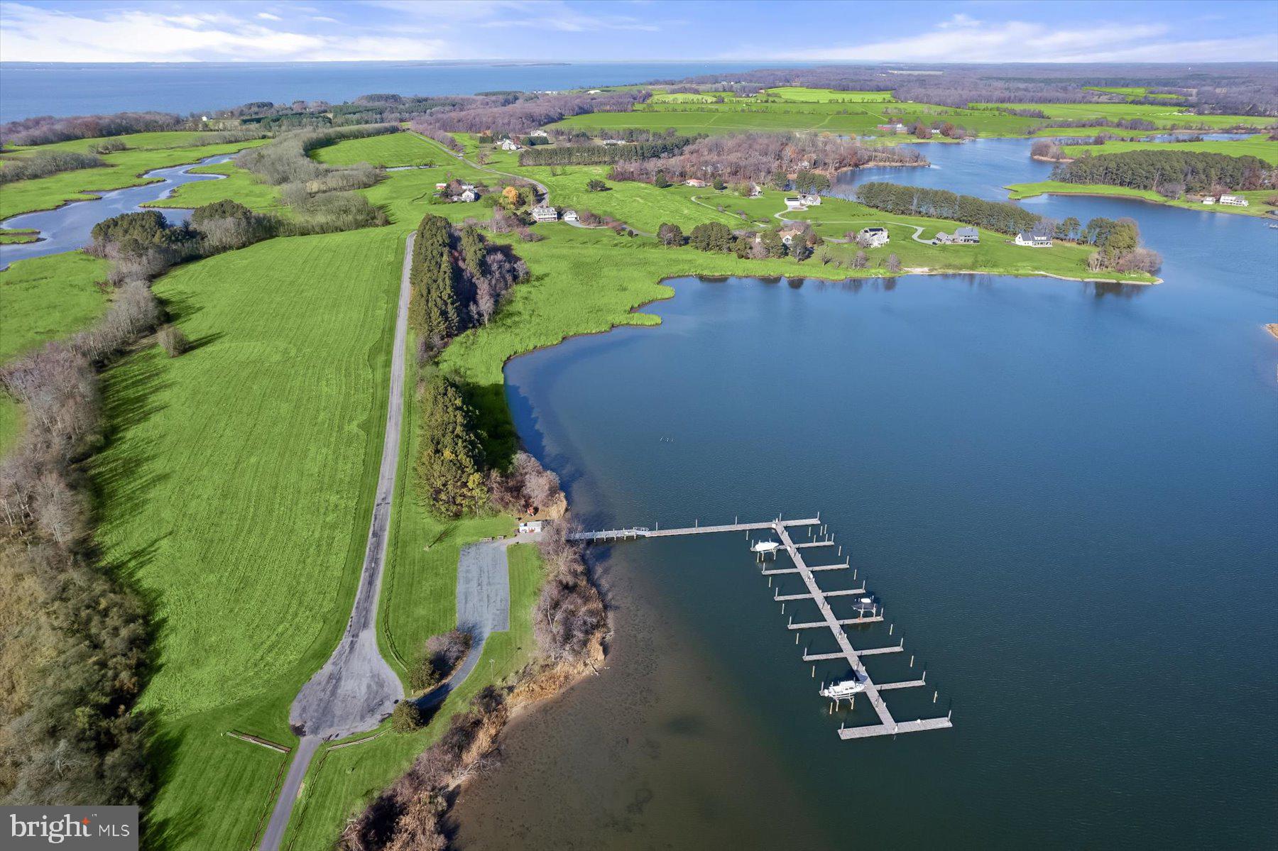 LITTLE NECK FARM - Land