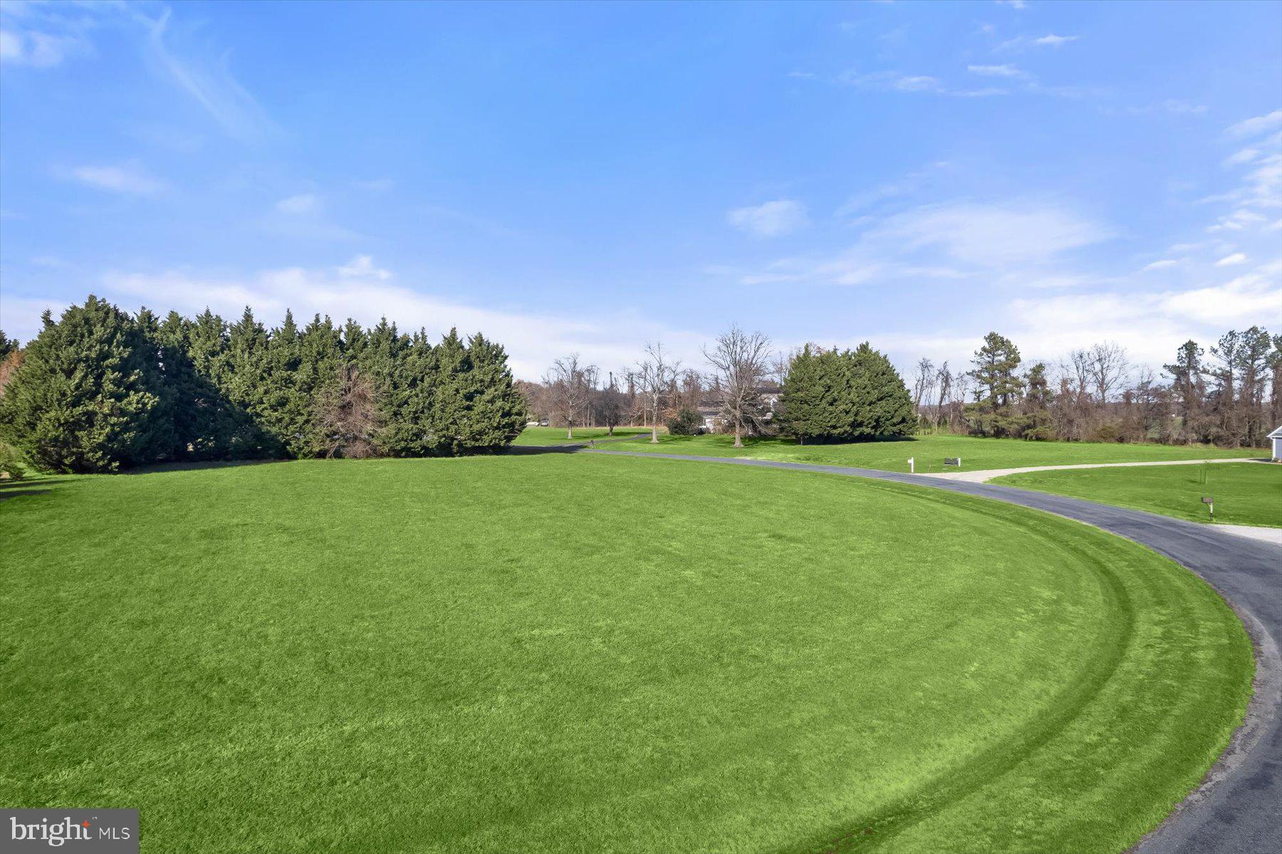 LITTLE NECK FARM - Land