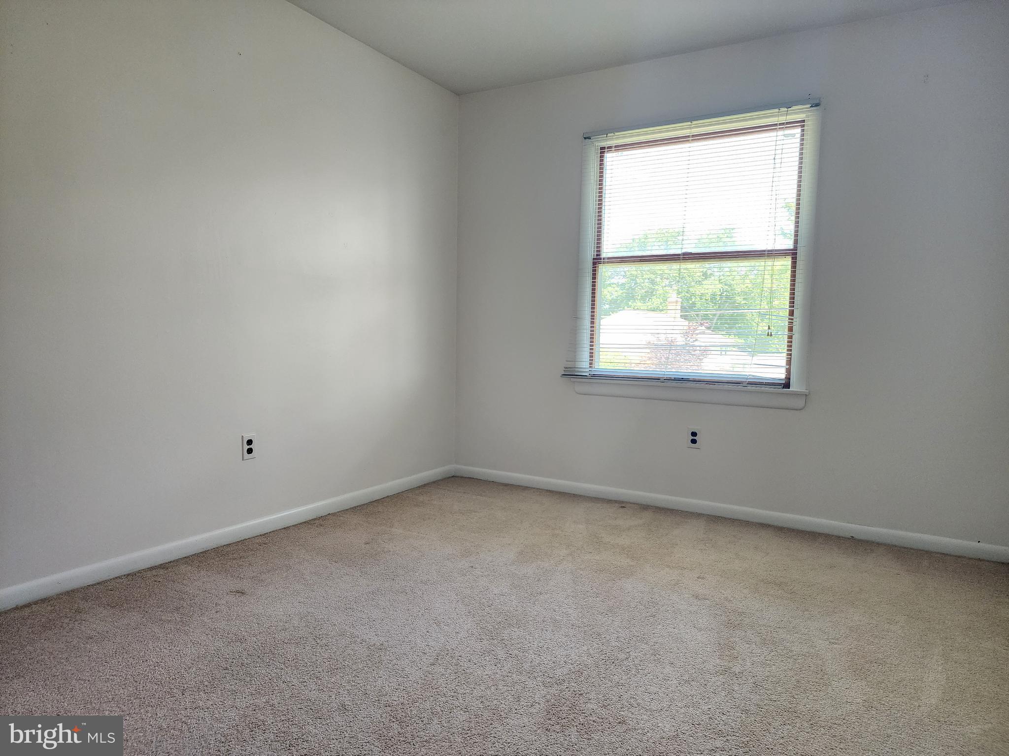 INGLEWOOD - Residential Lease