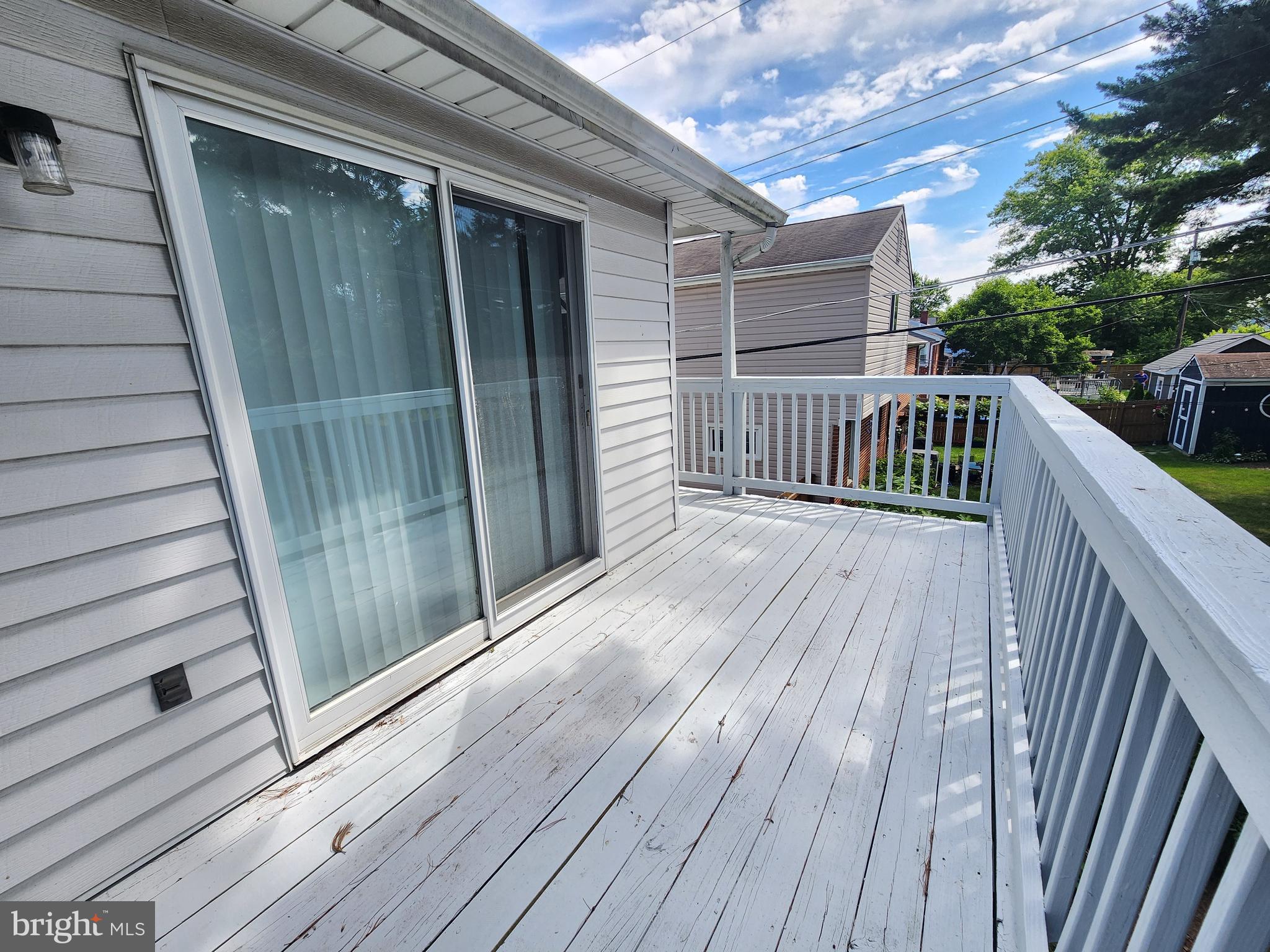 INGLEWOOD - Residential Lease