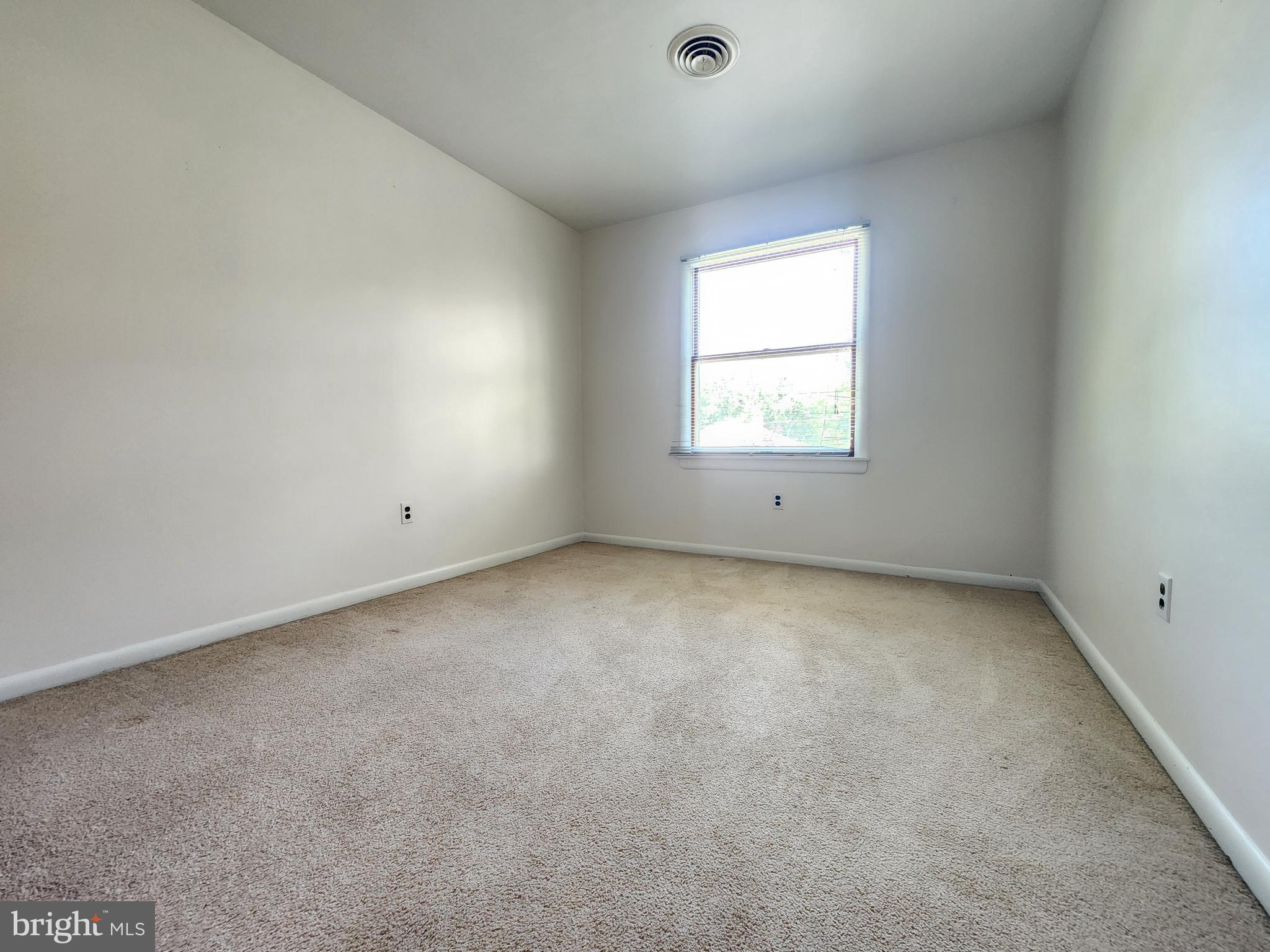 INGLEWOOD - Residential Lease