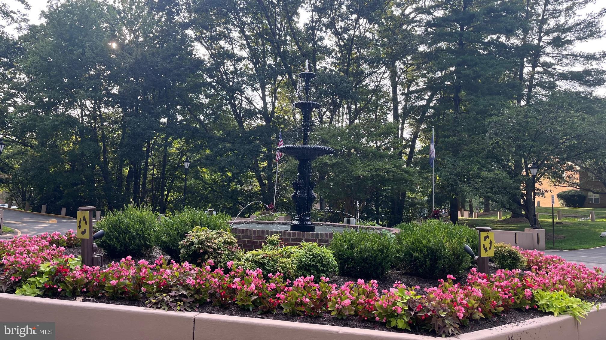 5904 COVE LANDING ROAD 301