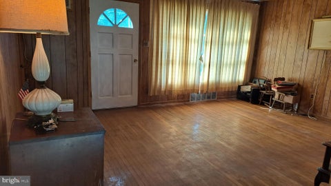 Homes For Sale - 1214 Hall Avenue<br/> ABINGTON, PA 19001