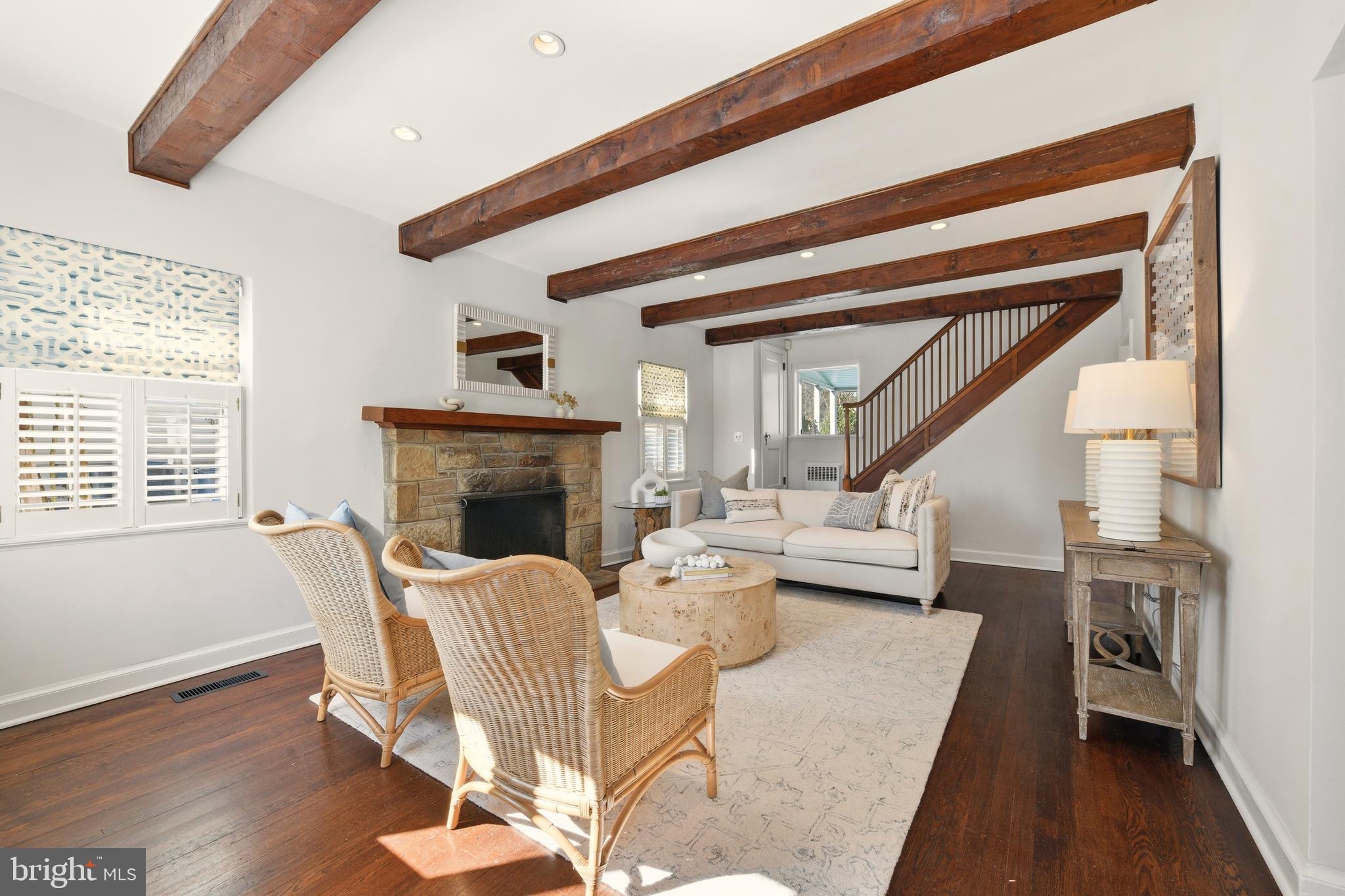 WOODHAVEN - Residential